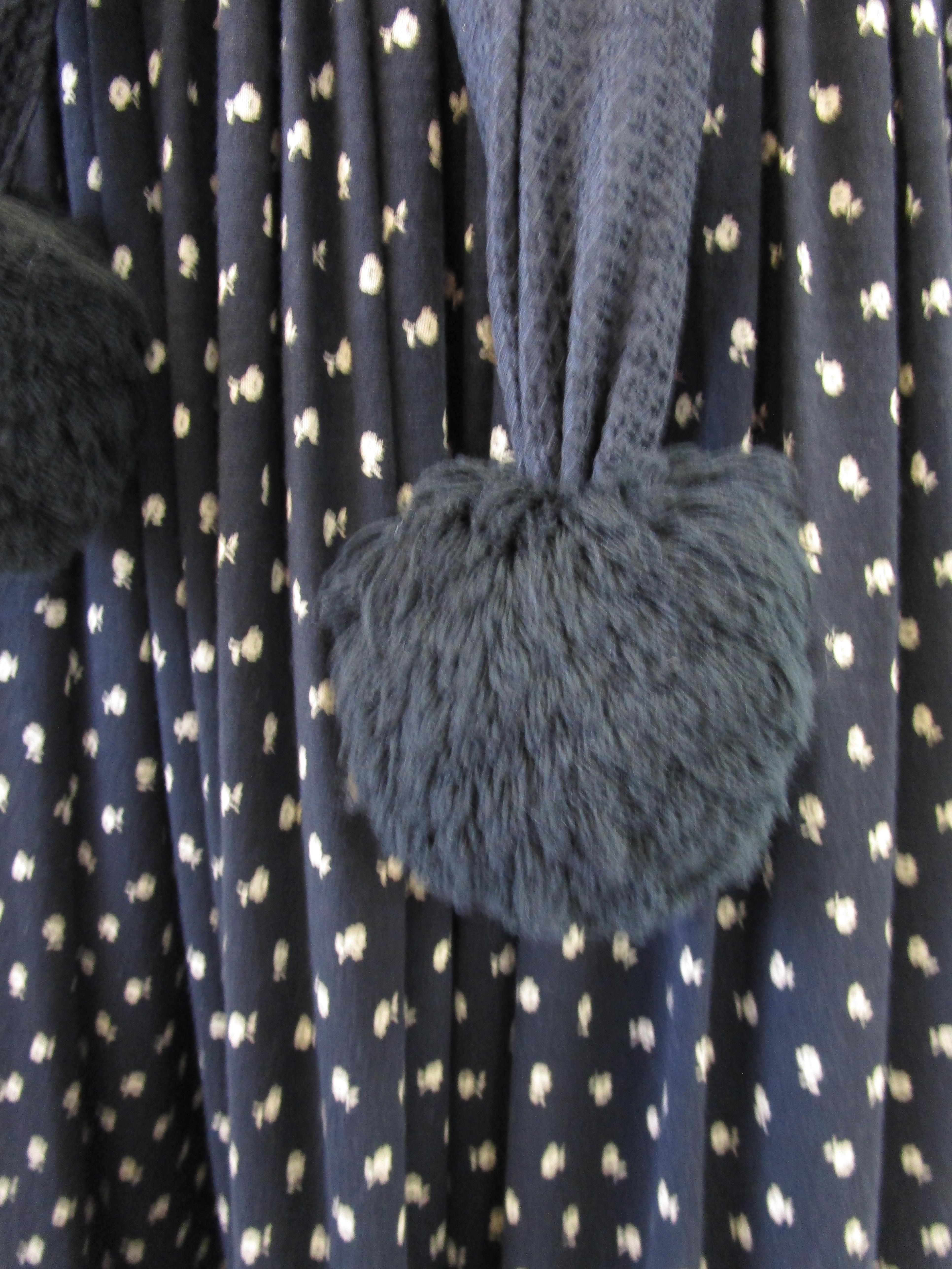 1980s Geoffrey Beene Patterned Wool Black Knit Ensemble w/ Pom Pom Scarf  For Sale 6