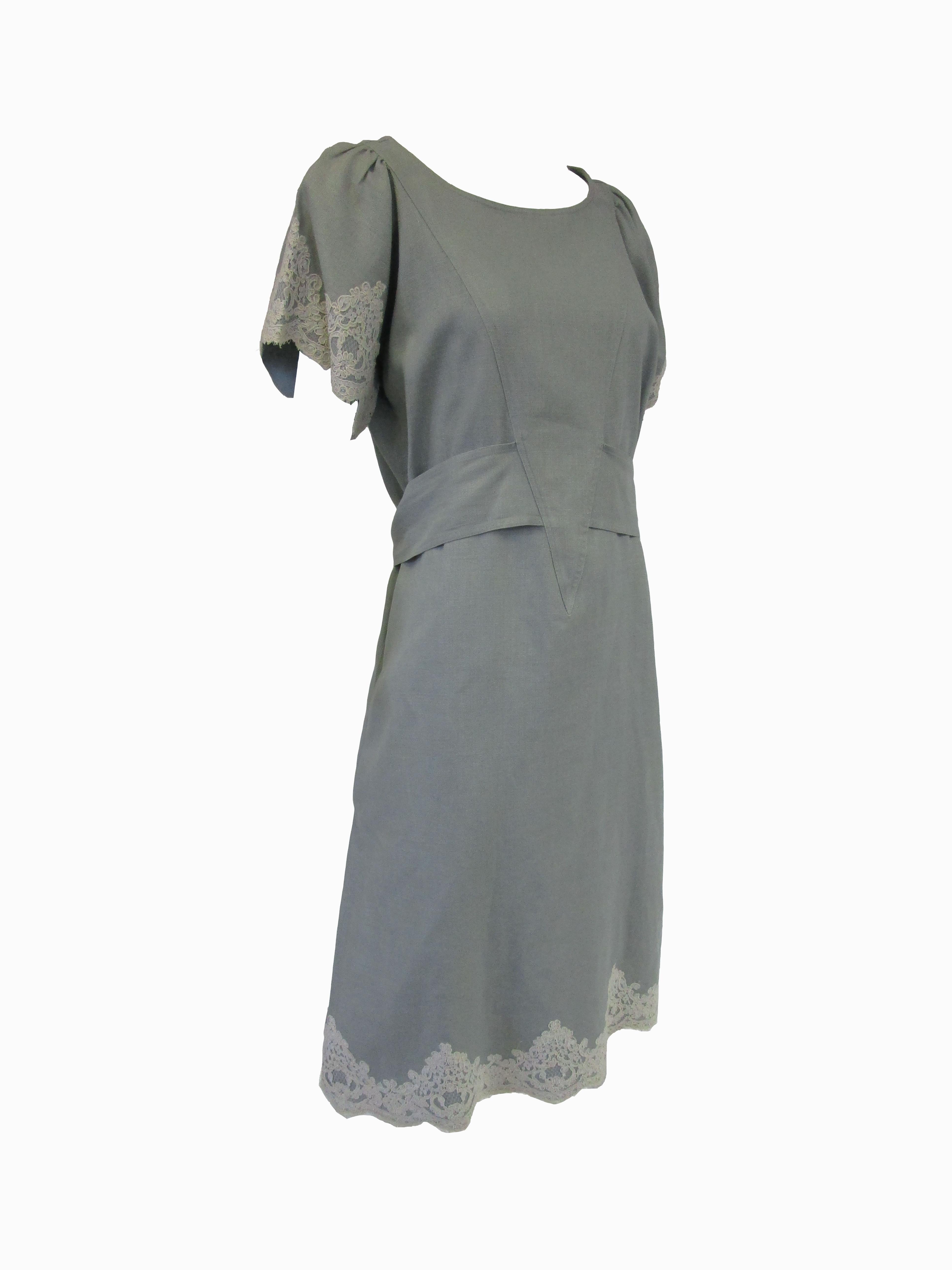 Women's 1980s Geoffrey Beene Slate Blue Linen & Lace Dress For Sale