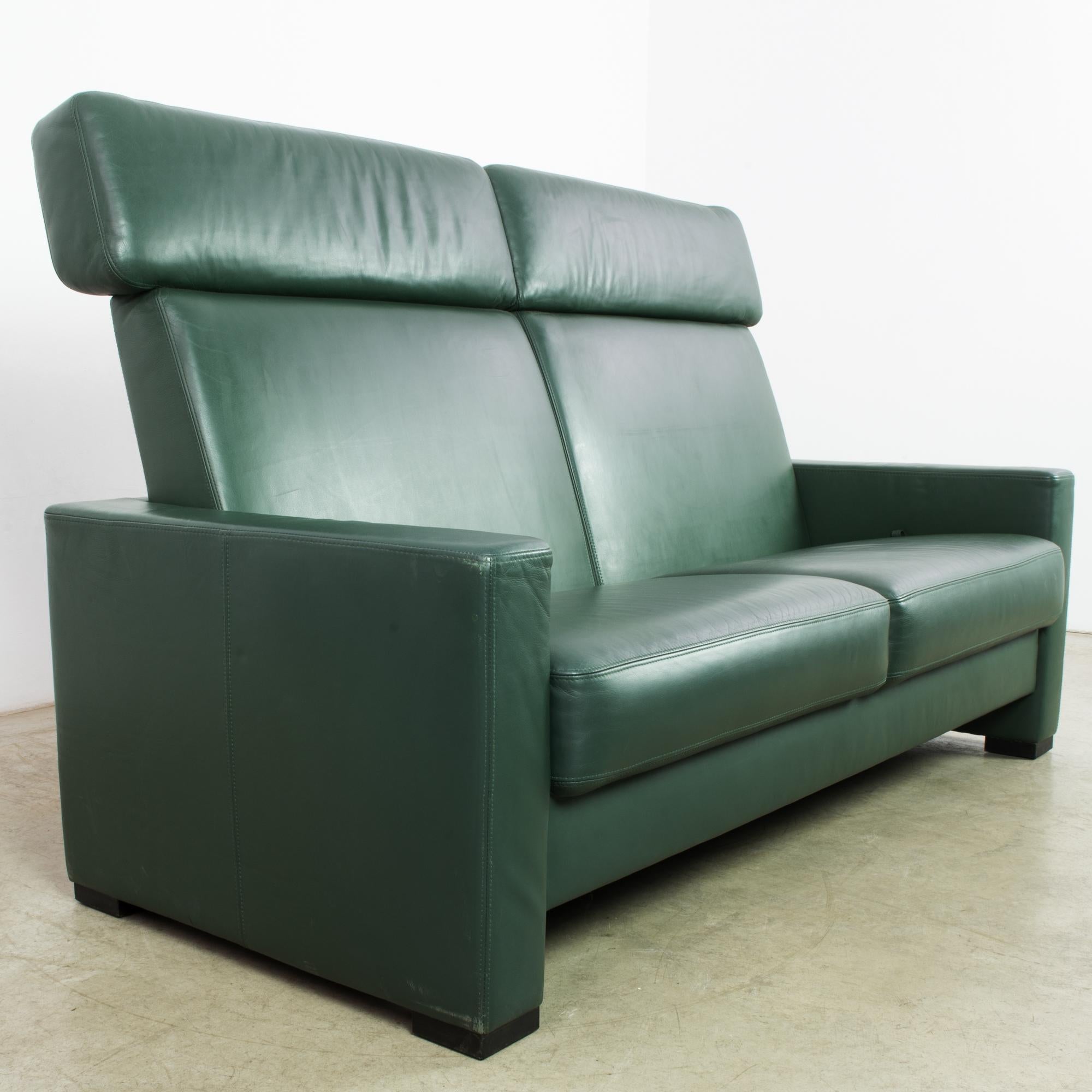 1980s German Leather Sofa by Brühl 11