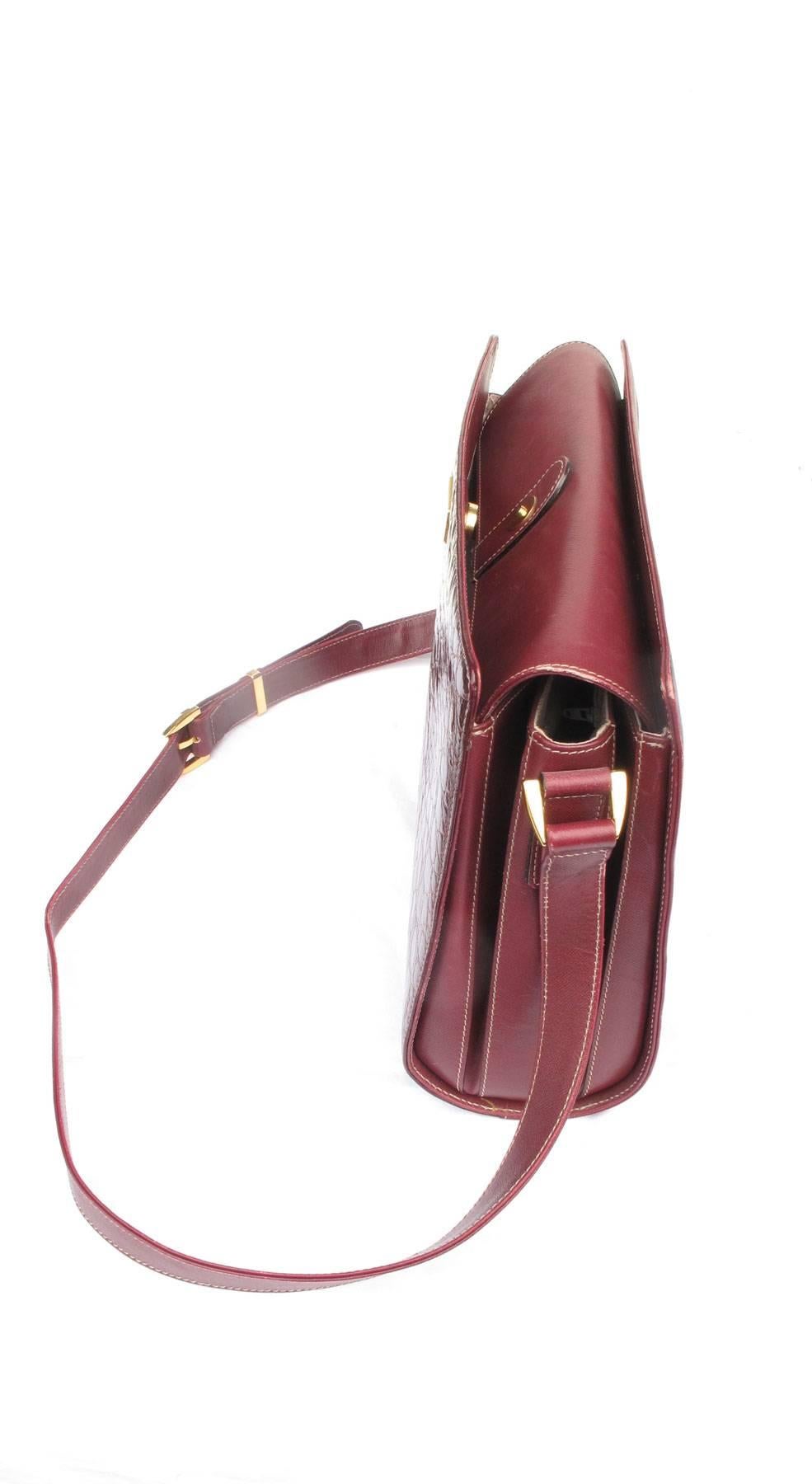 Women's 1980'S Gian Franco Ferre leather structured shoulder bag. For Sale