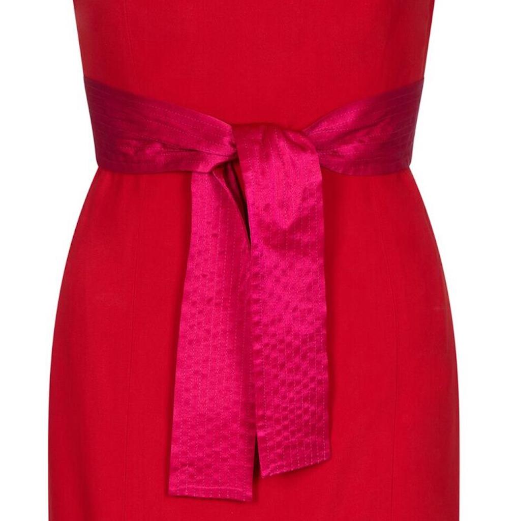 1980s Gianfranco Ferre Red Cocktail Dress With Pink Fan Detail In Excellent Condition For Sale In London, GB