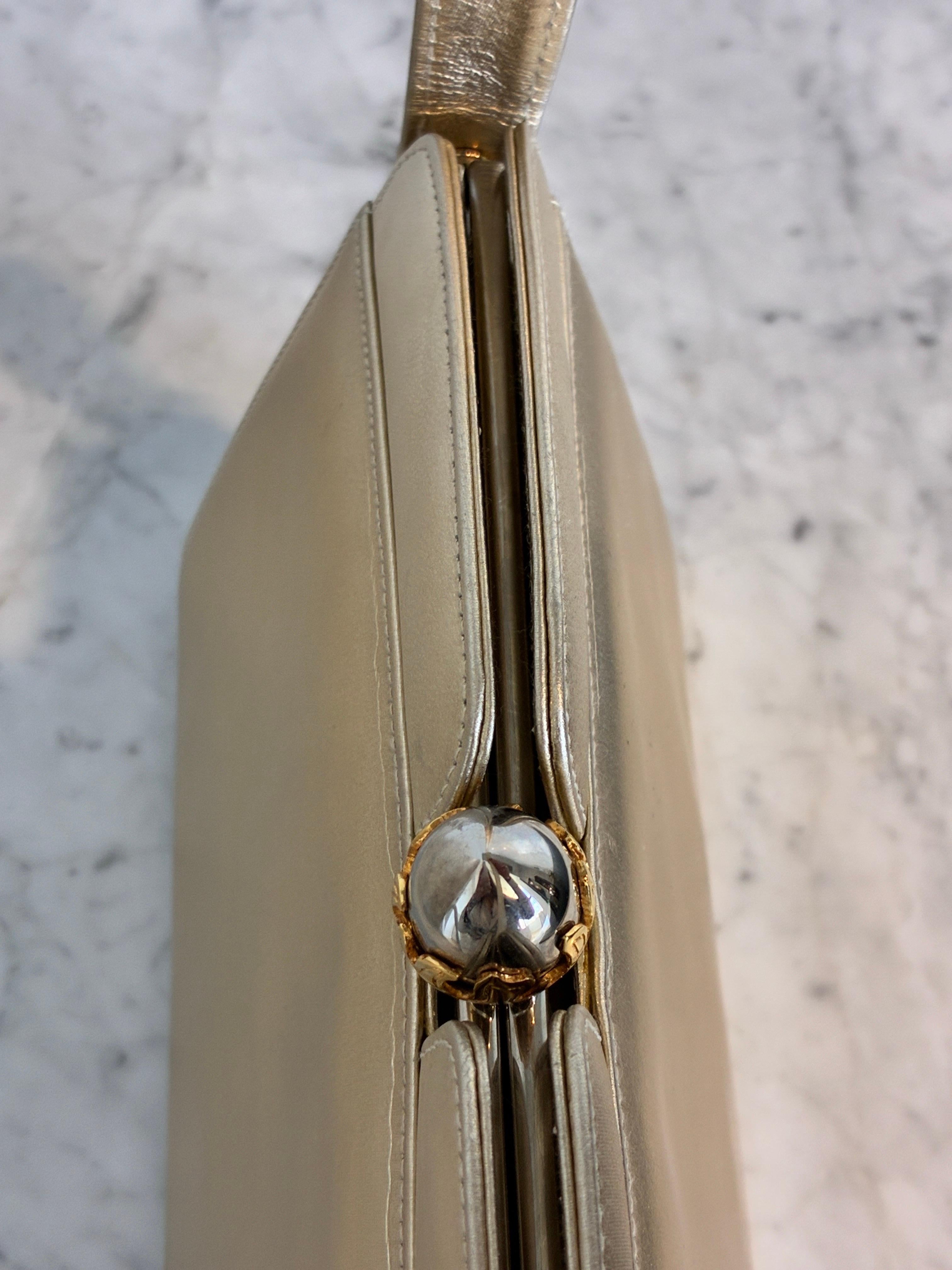 Borsa in oro anni '80 di Gianmarco Lorenzi in vendita 4