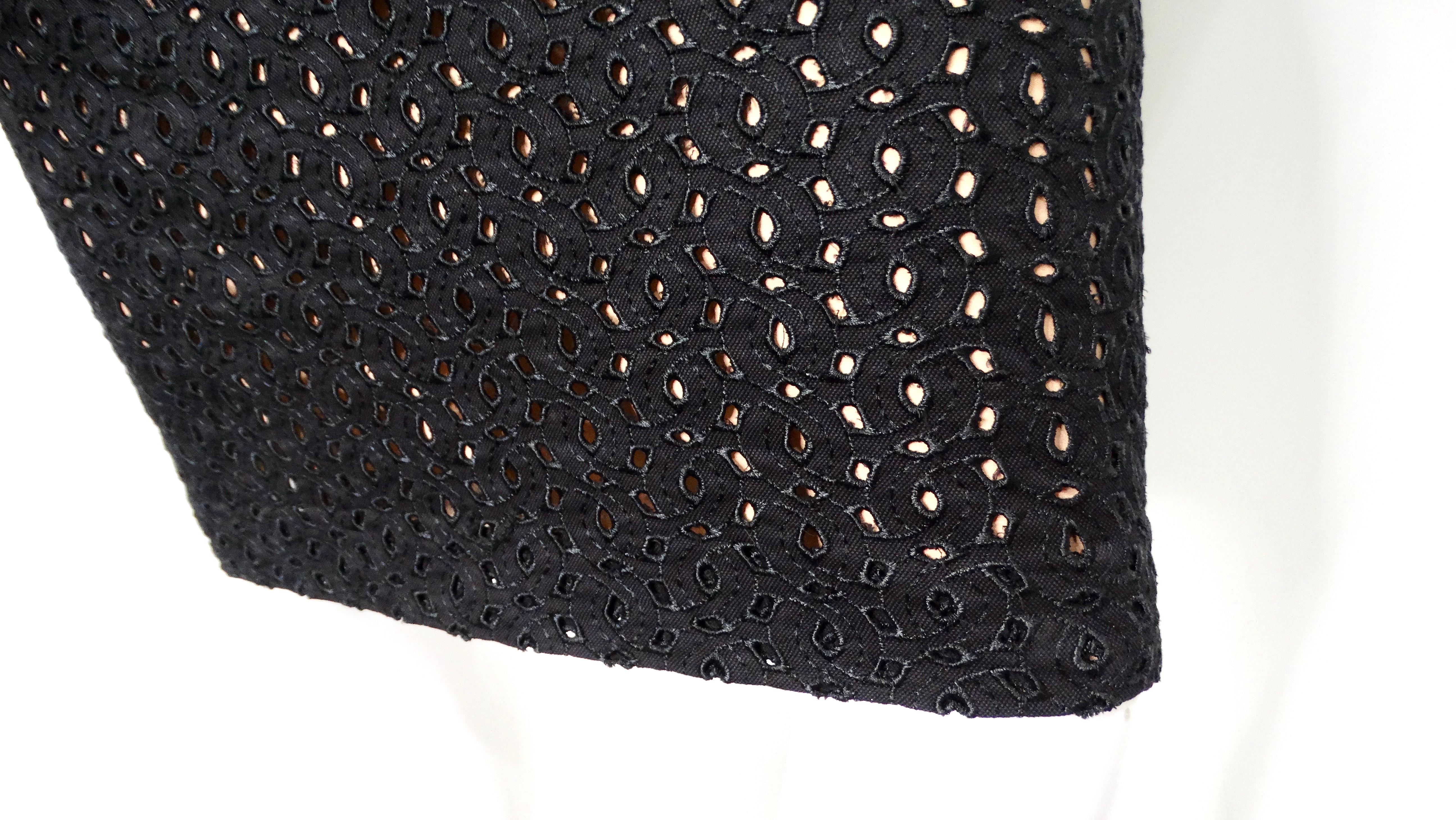 Ensemble blazer et jupe à œillets noirs et roses Gianni Versace Couture des années 1980 Bon état - En vente à Scottsdale, AZ