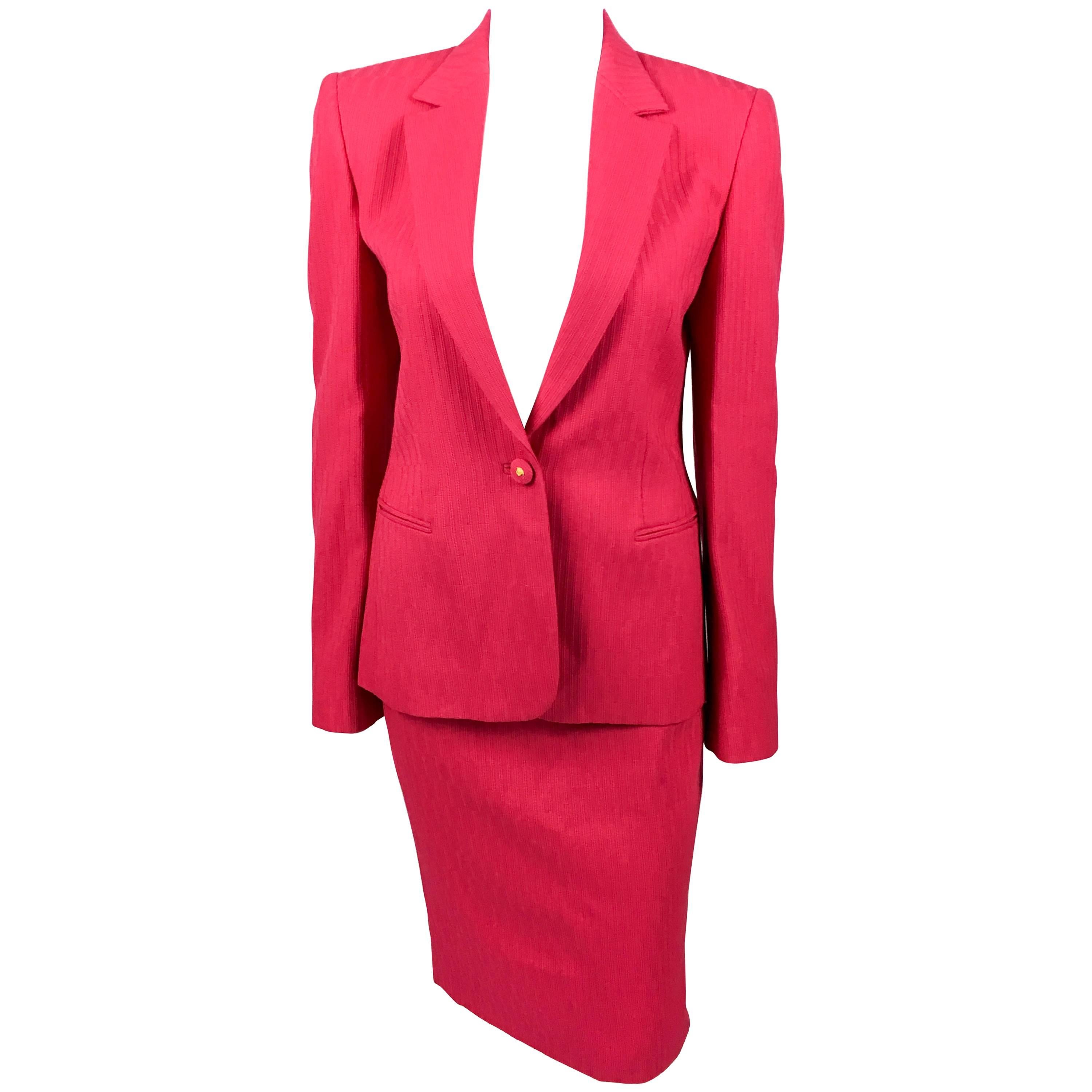 1980
s Gianni Versace Couture Shocking Pink Wool Skirt Suit