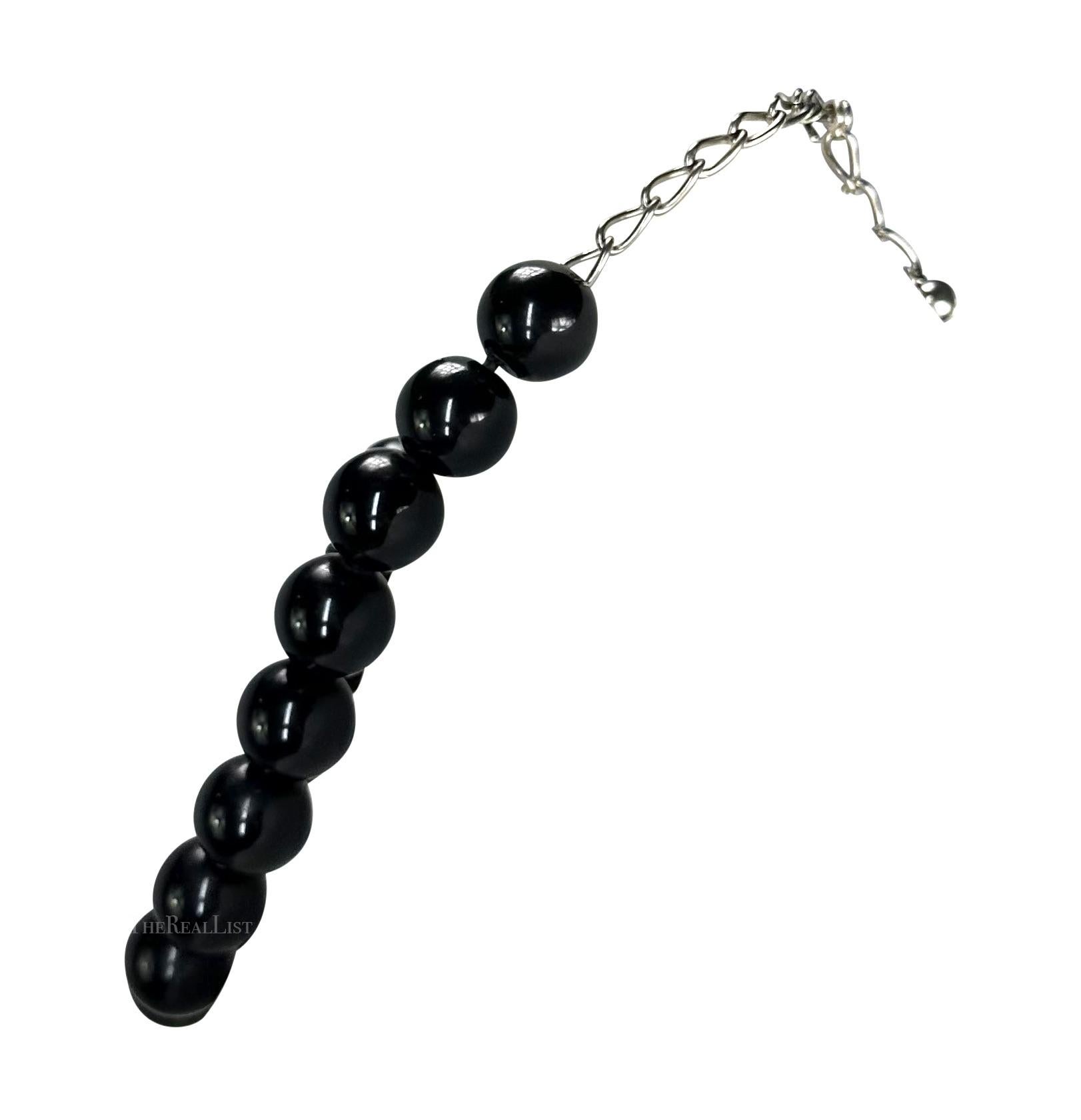 1980er Gianni Versace Übergroße schwarze Lack-Perlenkette Halskette im Zustand „Hervorragend“ im Angebot in West Hollywood, CA