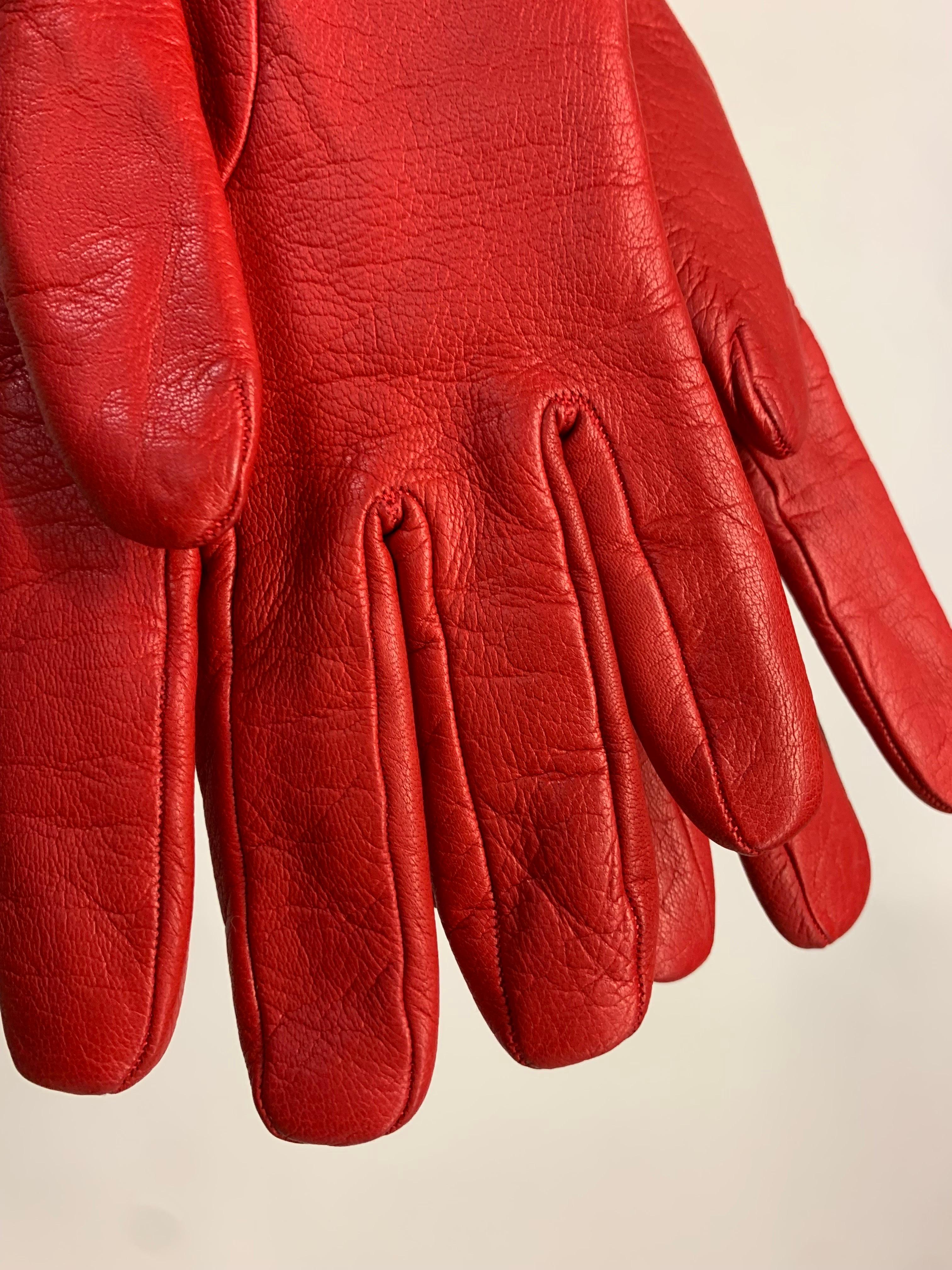 1980s Gianni Versace Red Kid Leather Gloves w Cashmere Lining & Tassel Chain  For Sale 8