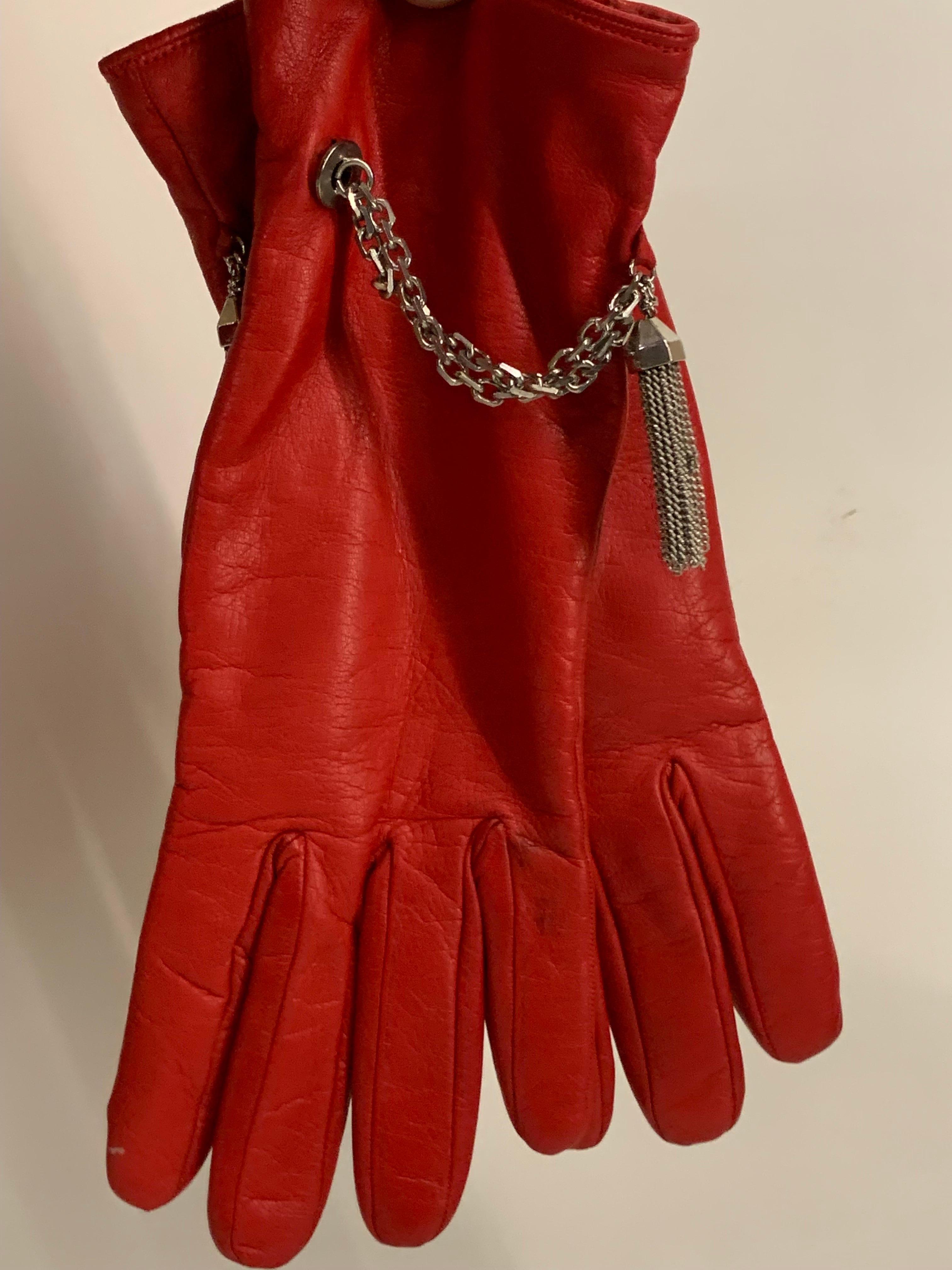 1980s Gianni Versace Red Kid Leather Gloves w Cashmere Lining & Tassel Chain  For Sale 2