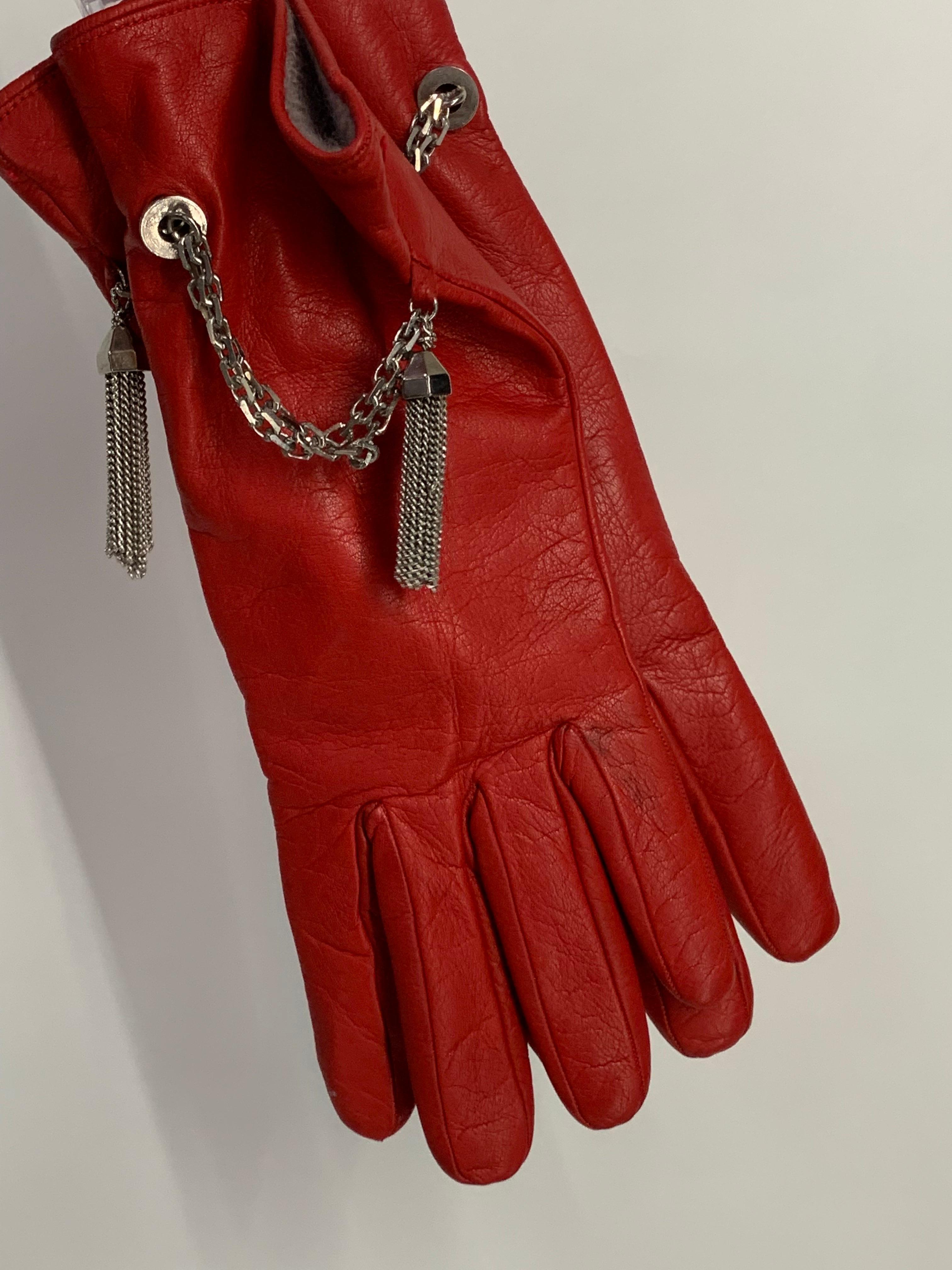 1980s Gianni Versace Red Kid Leather Gloves w Cashmere Lining & Tassel Chain For Sale 4