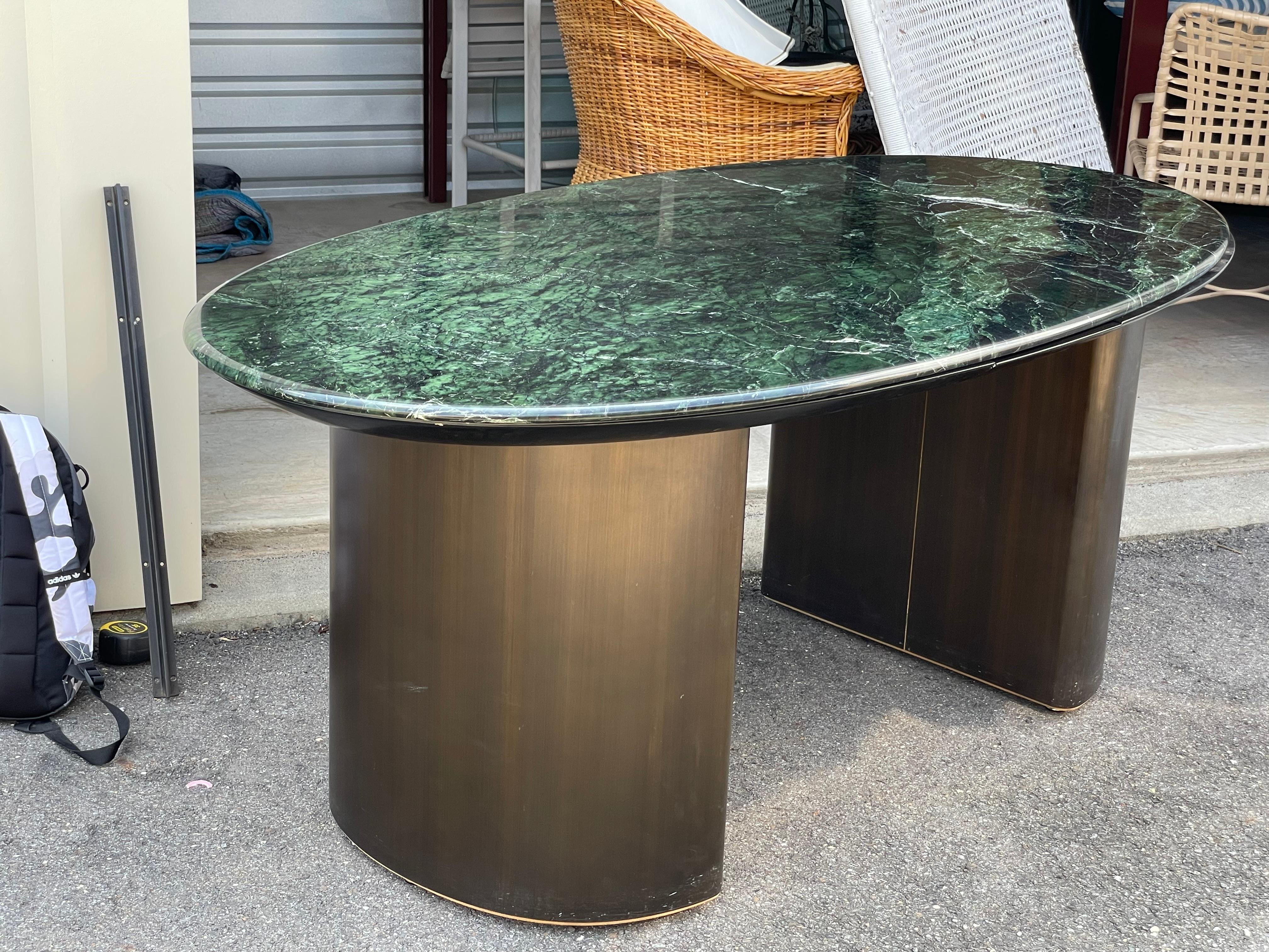 Post-Modern 1980s Gilbert Rohde Style Green Italian Oval Marble Desk  For Sale