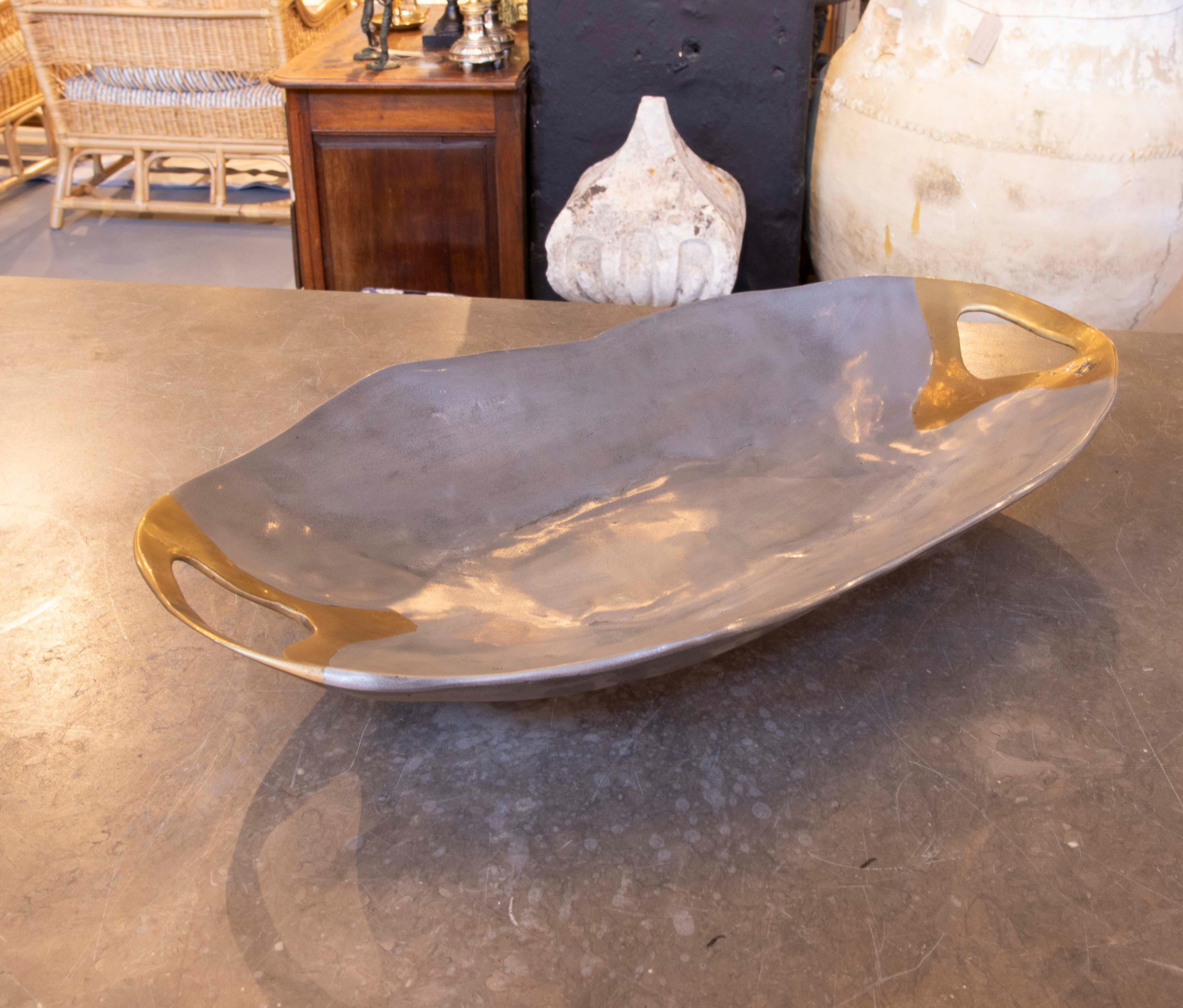 Bronze Plateau en bronze doré et plaqué argent de l'artiste David Marshall des années 1980 en vente