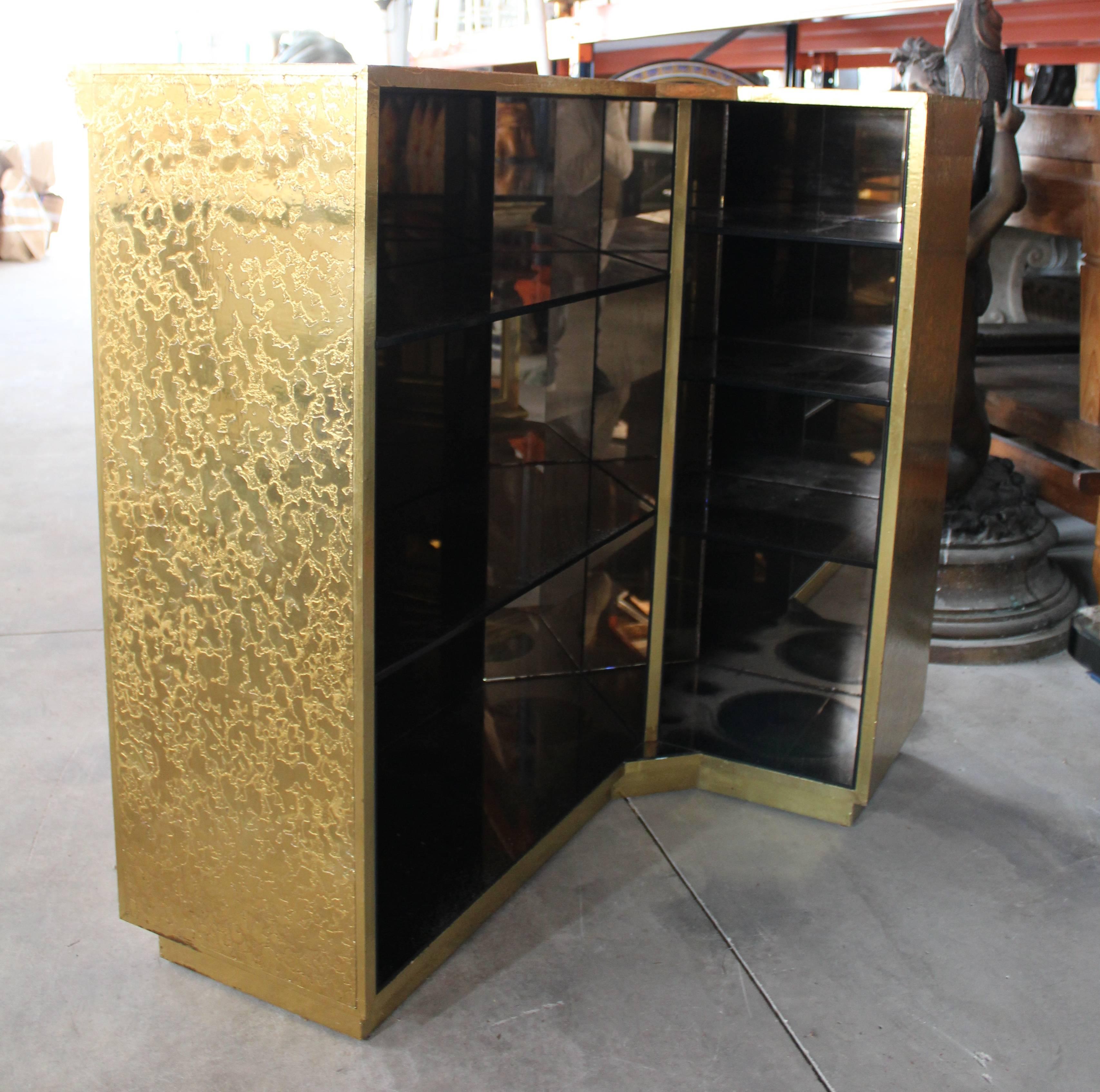 Spanish 1980s Gilded Brass and Mirrors Bar Table by Gony Nava For Sale