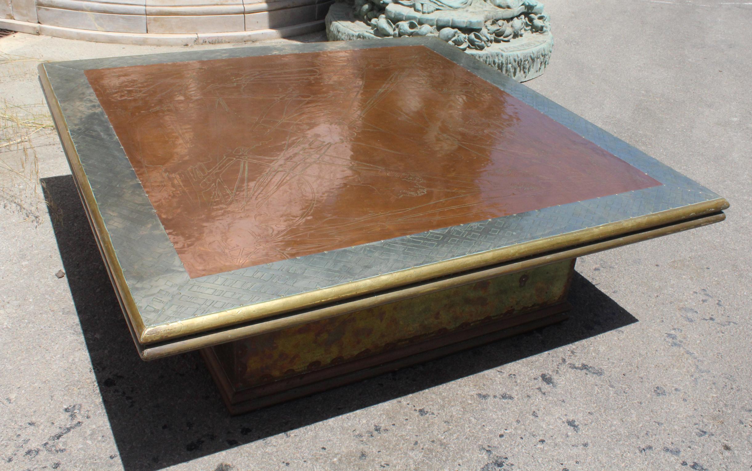 1980s Gilded Brass Rodolfo Dubarry Square Coffee Table Made in Spain For Sale 5