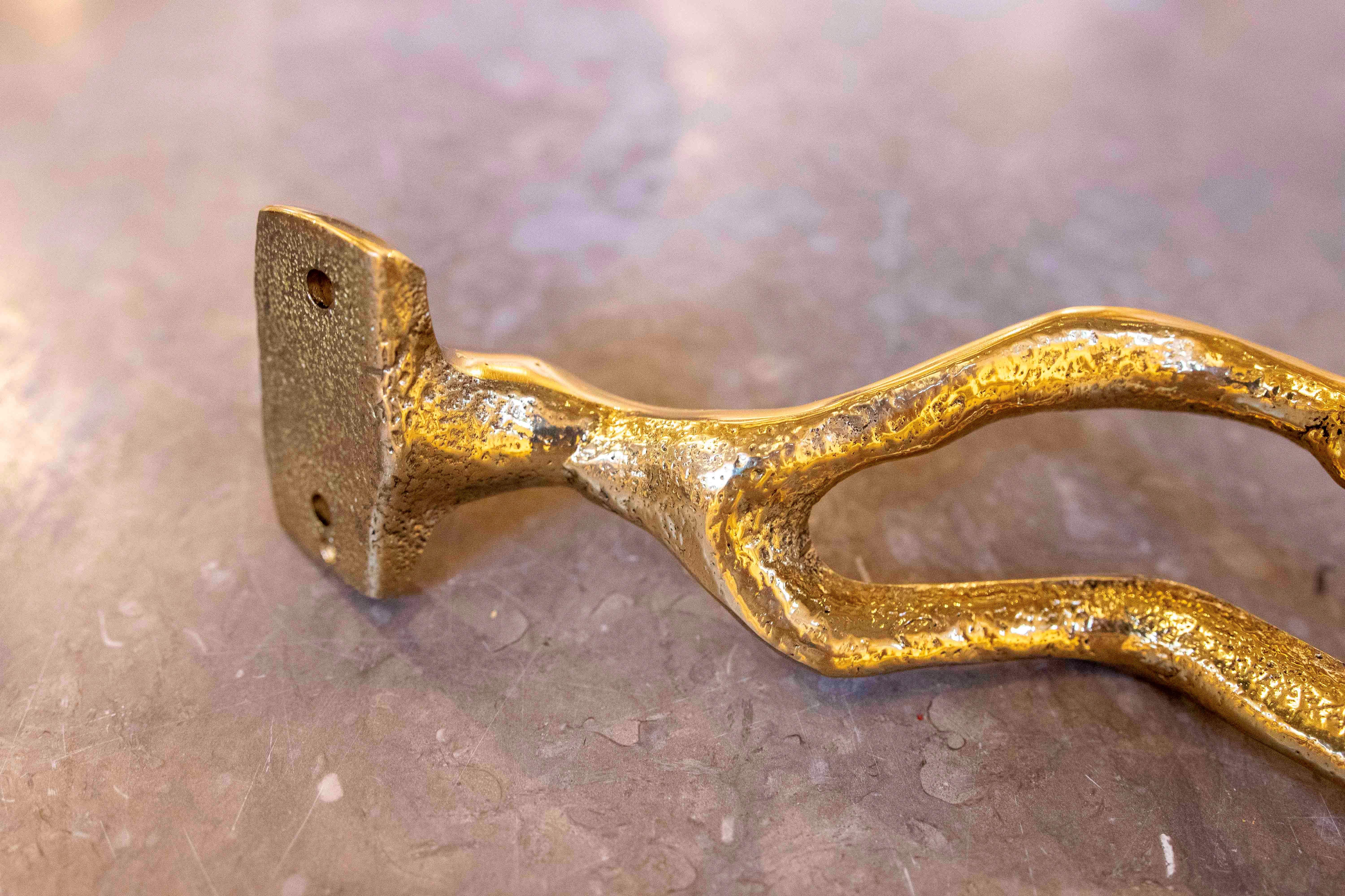 Appendiabiti in bronzo dorato degli anni '80 dell'artista David Marshall in vendita 6