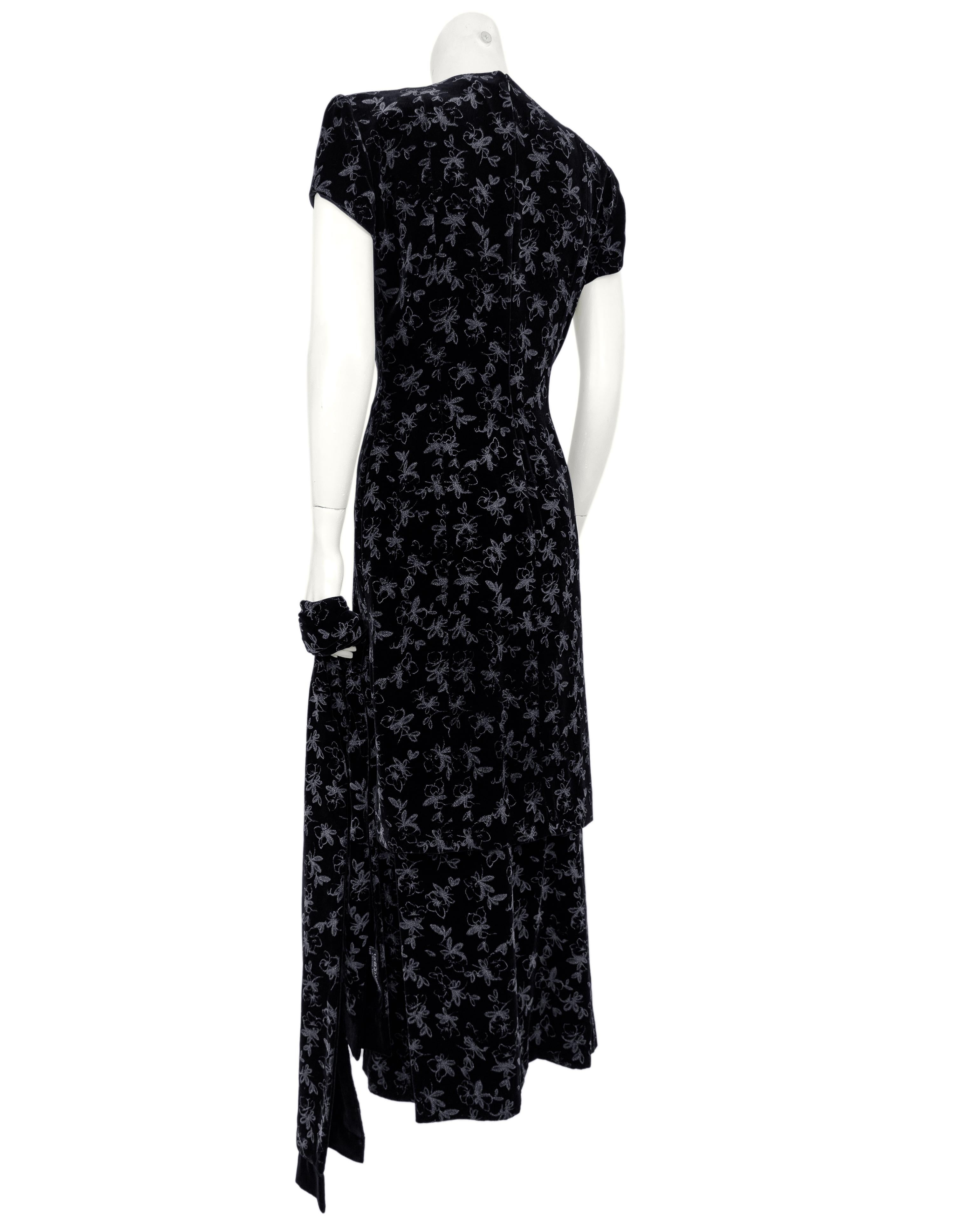 1980s Giorgio Armani Black Painted Velvet Skirt Ensemble In Good Condition For Sale In Toronto, Ontario
