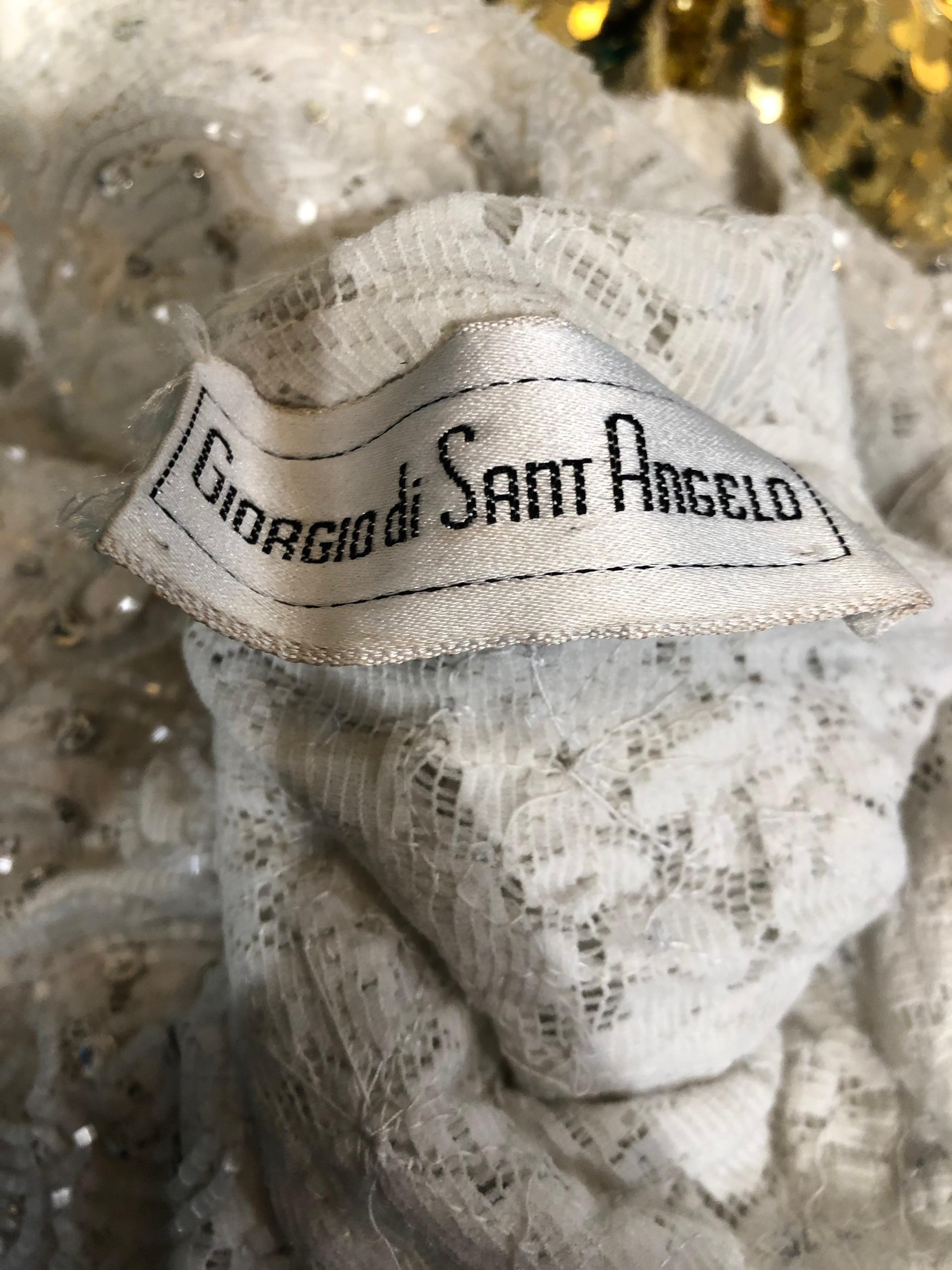 Gris Robe moulante blanche vintage Giorgio di Sant Angelo perlée et ornée de strass, années 1980 en vente