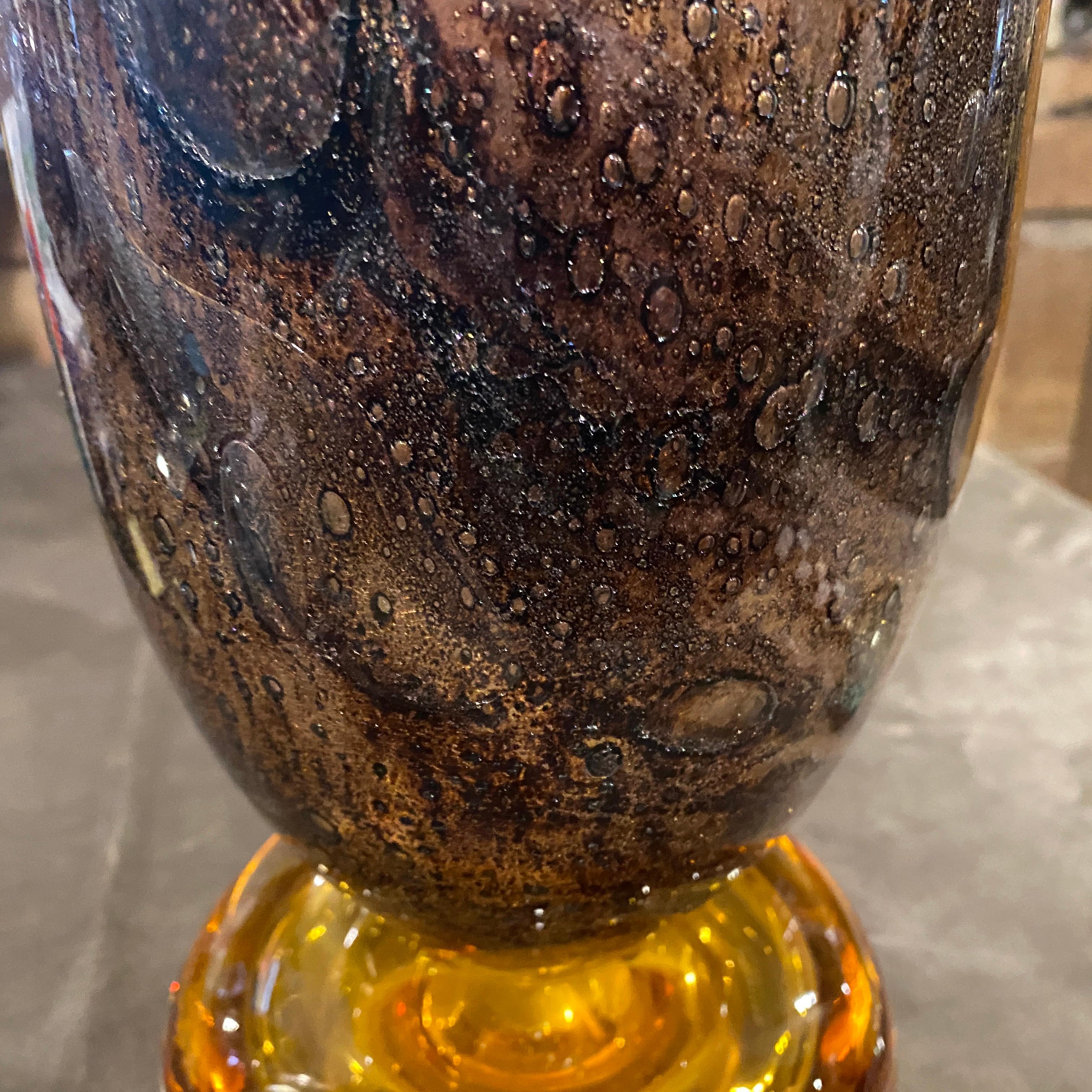 1980s Giovanni Cenedese Modernist Brown and Amber Murano Glass Vase For Sale 7