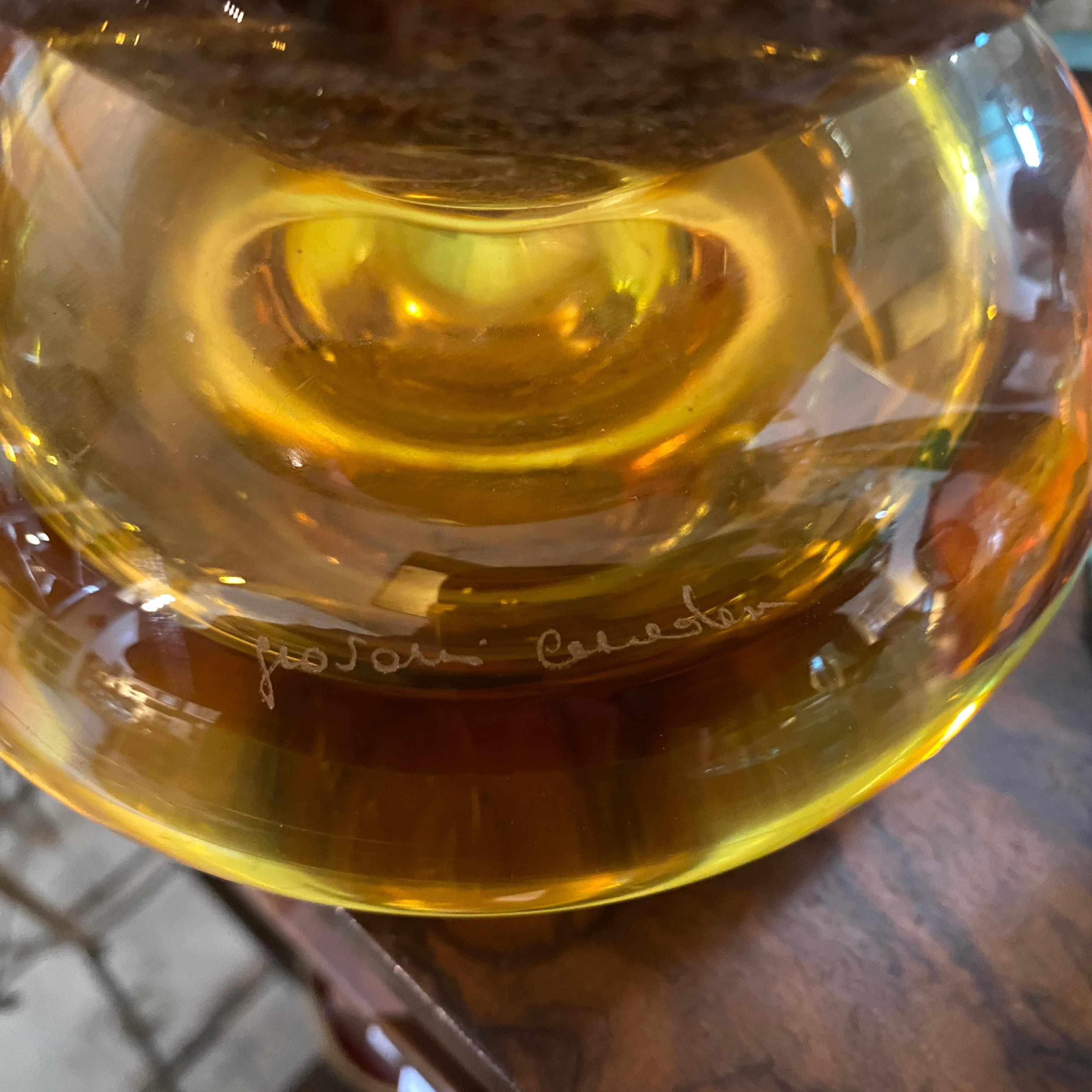 Vase moderniste en verre de Murano brun et ambre des années 1980 de Giovanni Cenedese 7