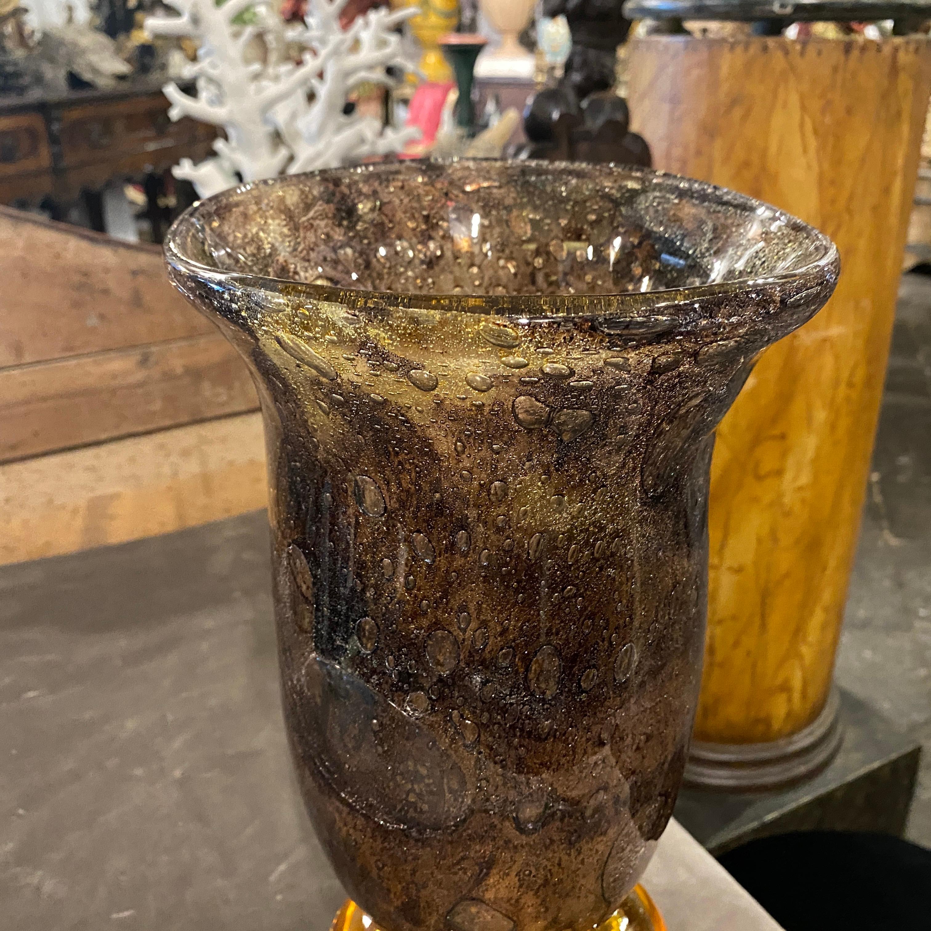 Mid-Century Modern Vase moderniste en verre de Murano brun et ambre des années 1980 de Giovanni Cenedese