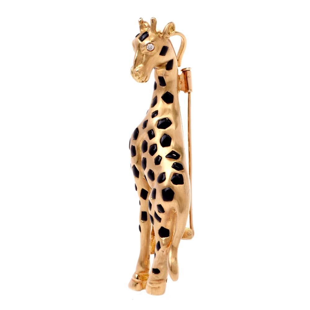 1980s Giraffe 18 Karat Gold Diamond Black Enamel and Pin Brooch In Excellent Condition In Miami, FL