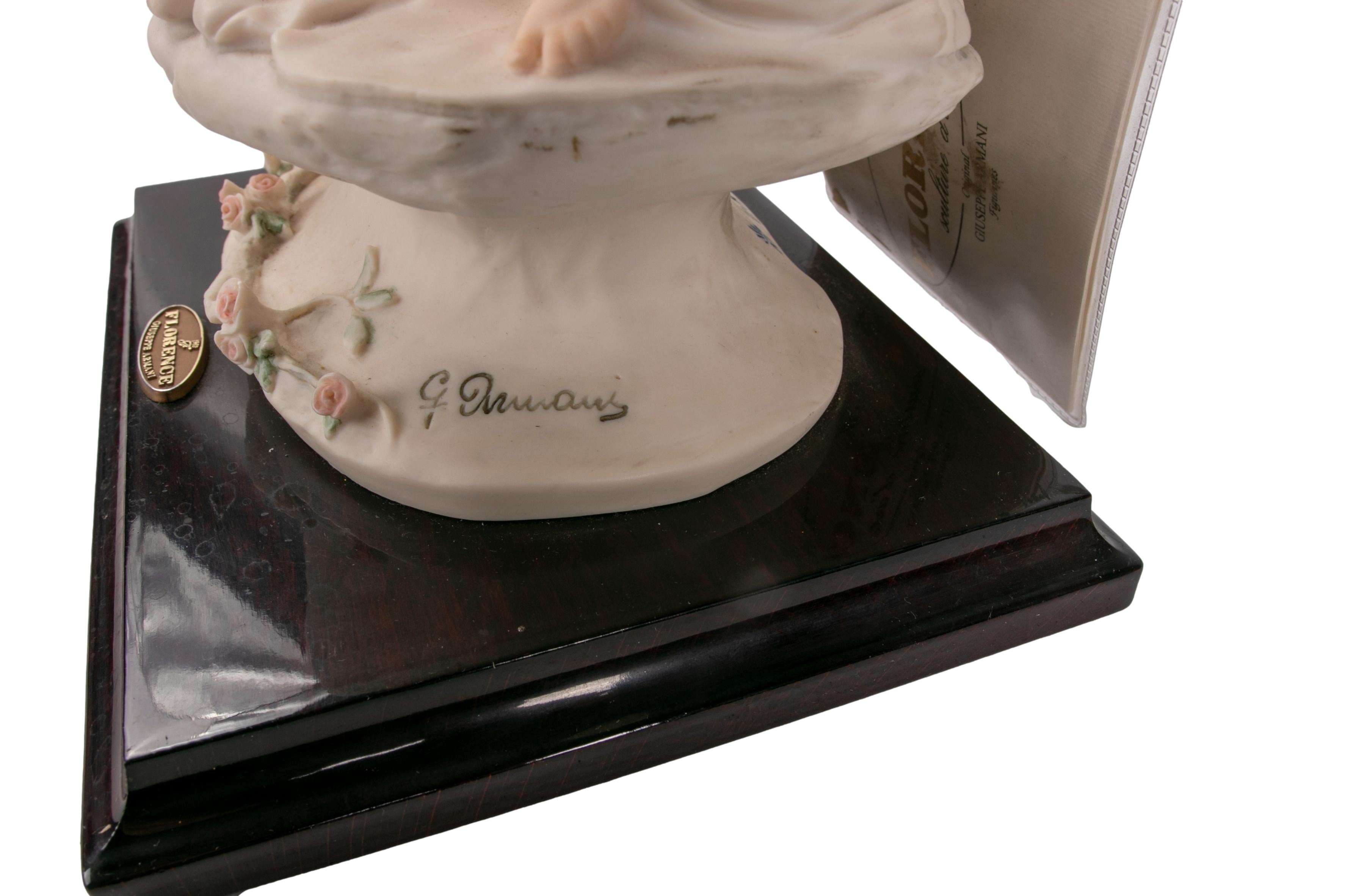 Figurine de femme en porcelaine Giuseppe Armani des années 1980 en vente 9