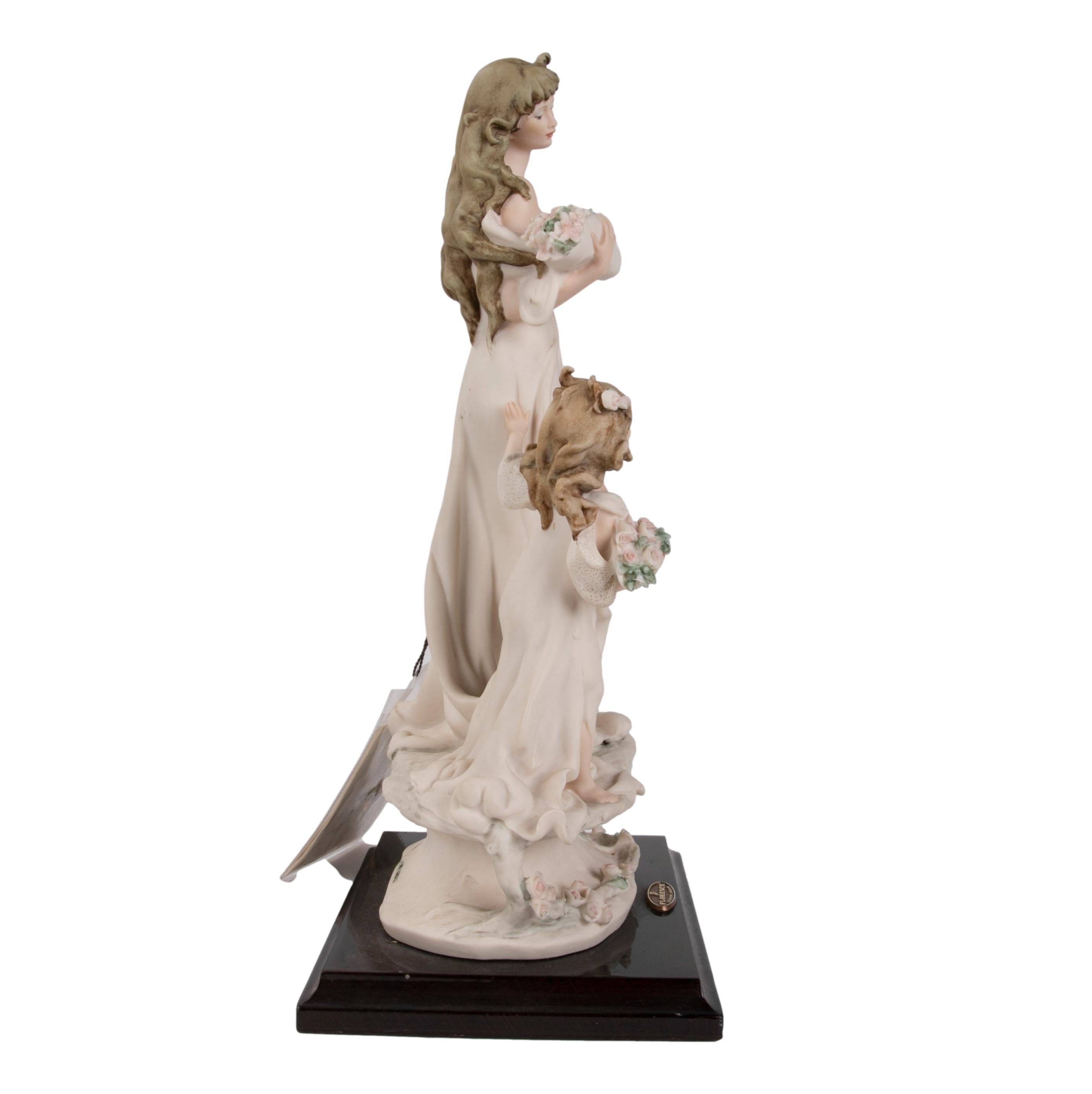 Italian 1980s Giuseppe Armani Lady Porcelain Figurine For Sale