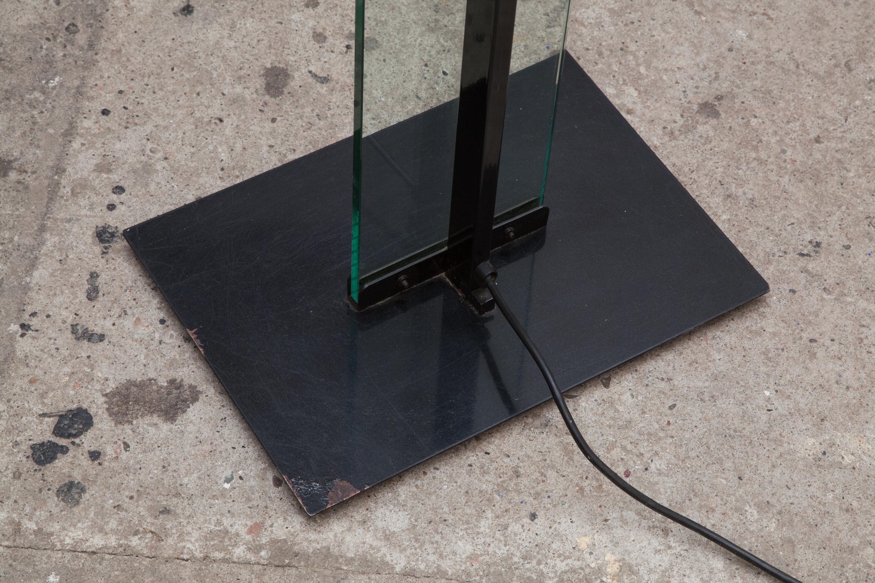 1980s Glass Torchiere Lamp In Good Condition In Antwerp, BE
