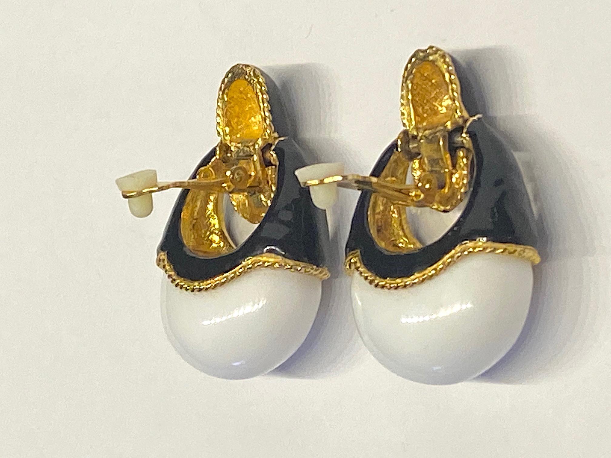 1980s Gold, Black Enamel and White Cabochon Pendant Earrings 2
