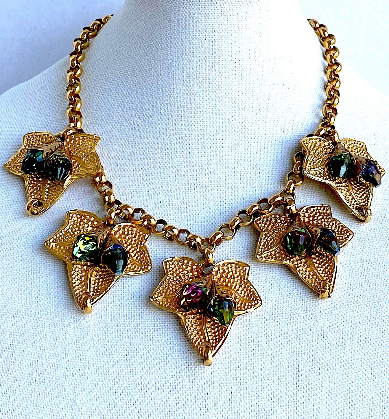 ivy leaf pendant necklace