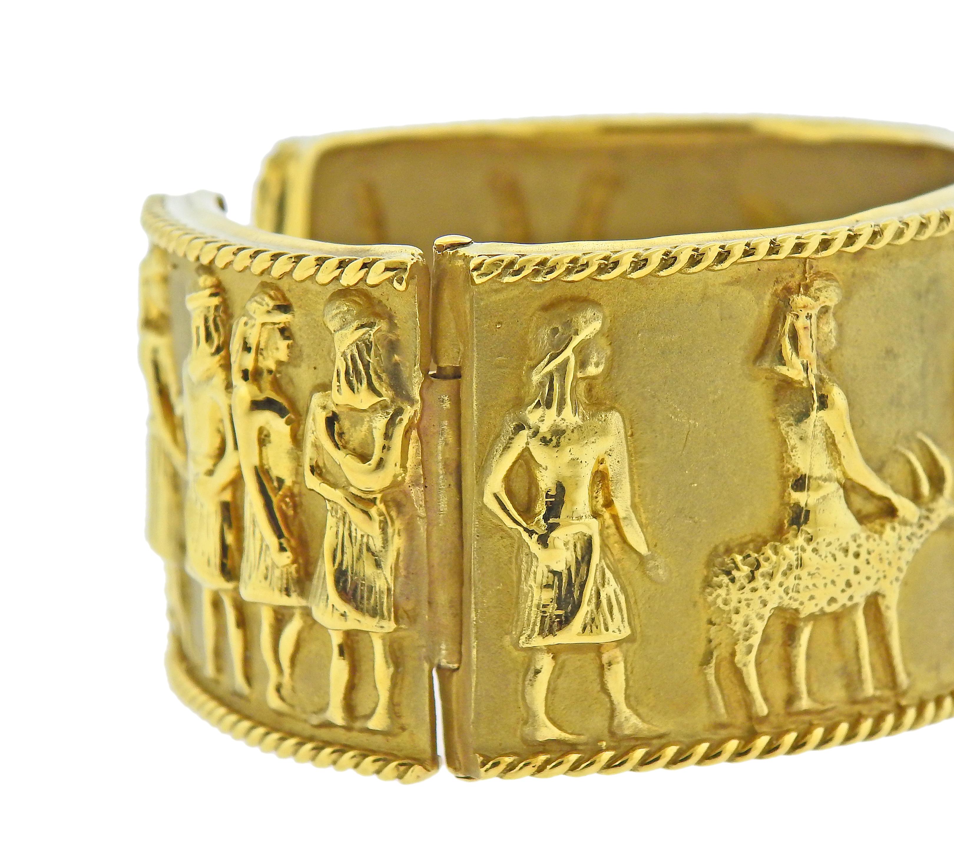 1980s Gold Cuff Bracelet In Excellent Condition In New York, NY