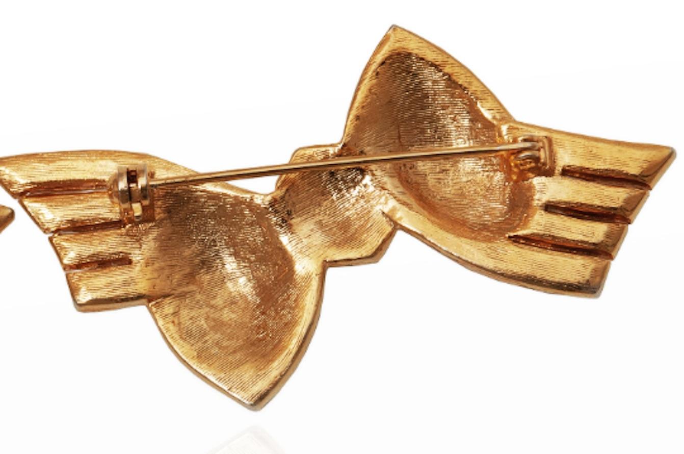 1980s Gold Diamante Bow Brooch Set of 2 For Sale 2