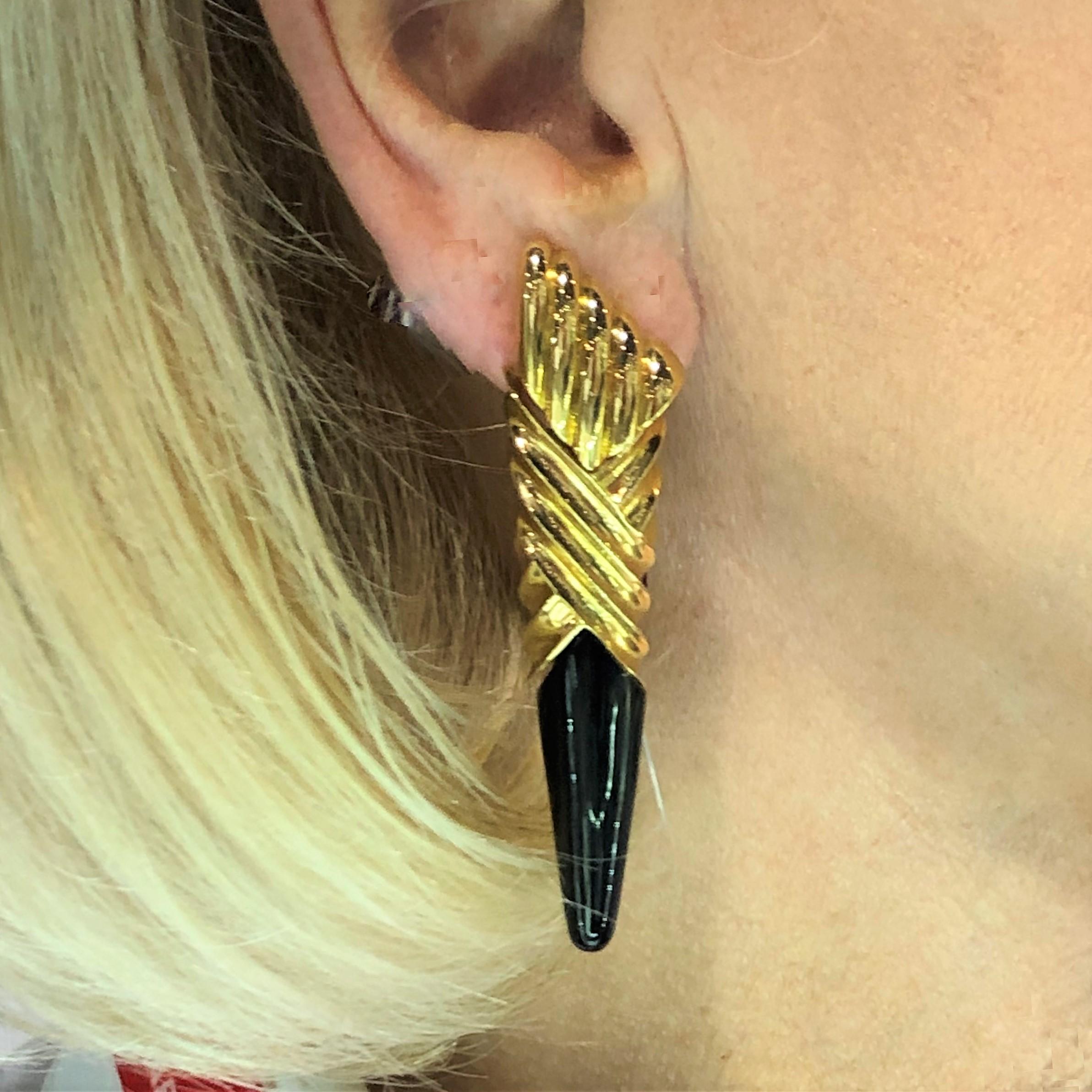 Michael Bondanza 1980s Gold Earrings with Onyx Drop 2 3/4 Inches Long 2