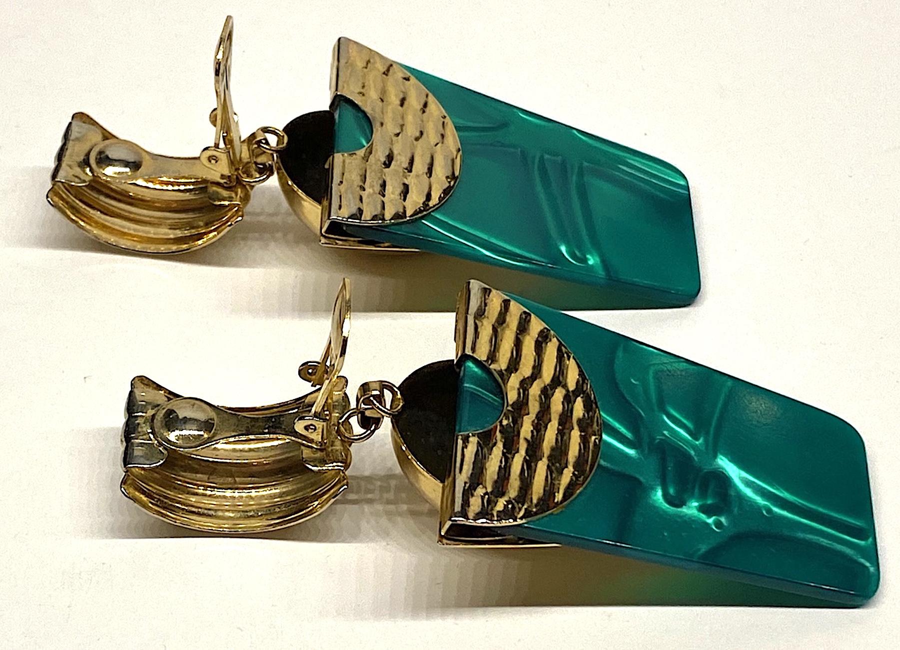 1980s Gold & Green Retro Art Deco Style Pendent Earrings 2