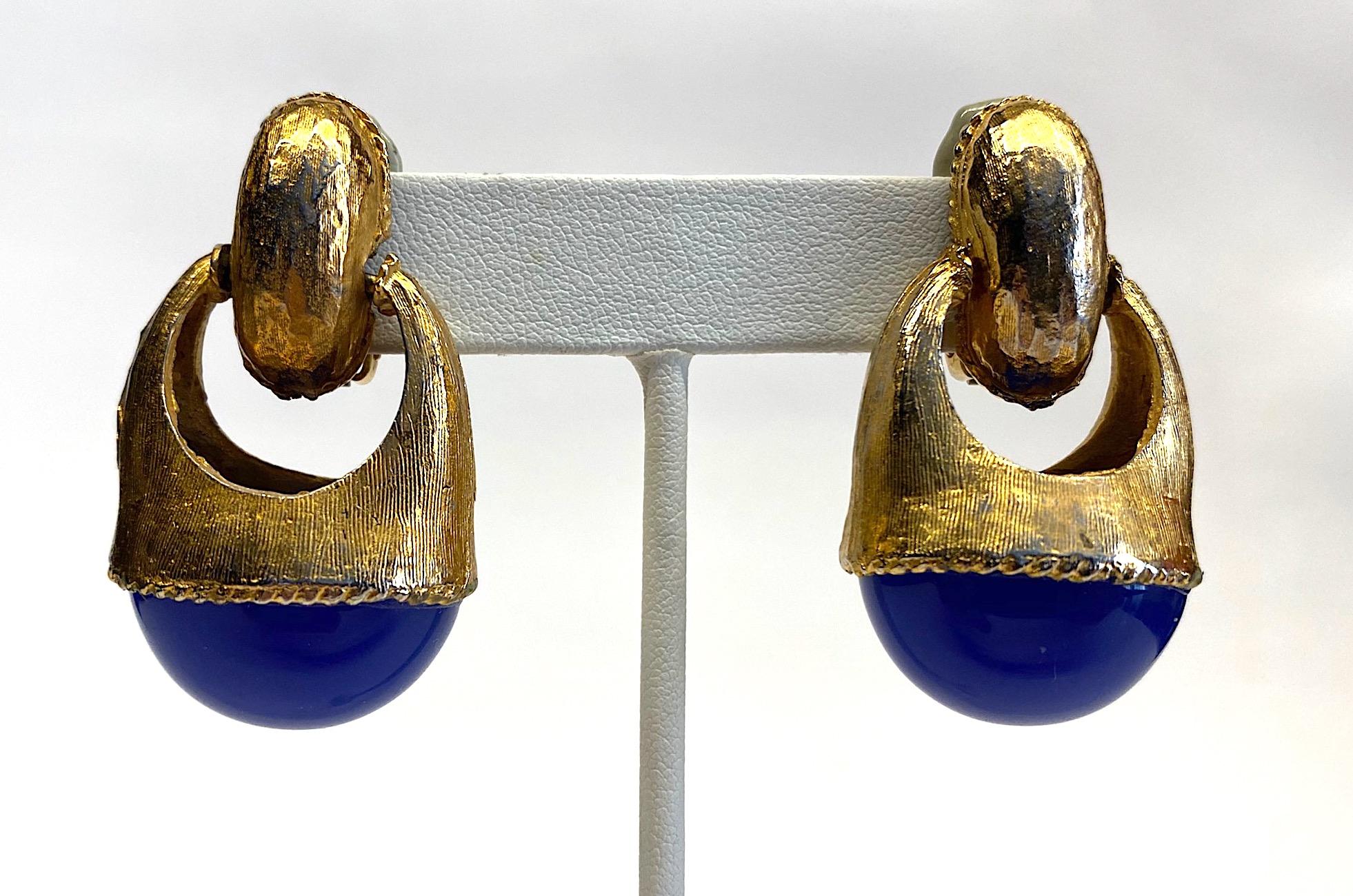 1980s Gold with Large Lapis Blue Cabochon Pendant Earrings 6