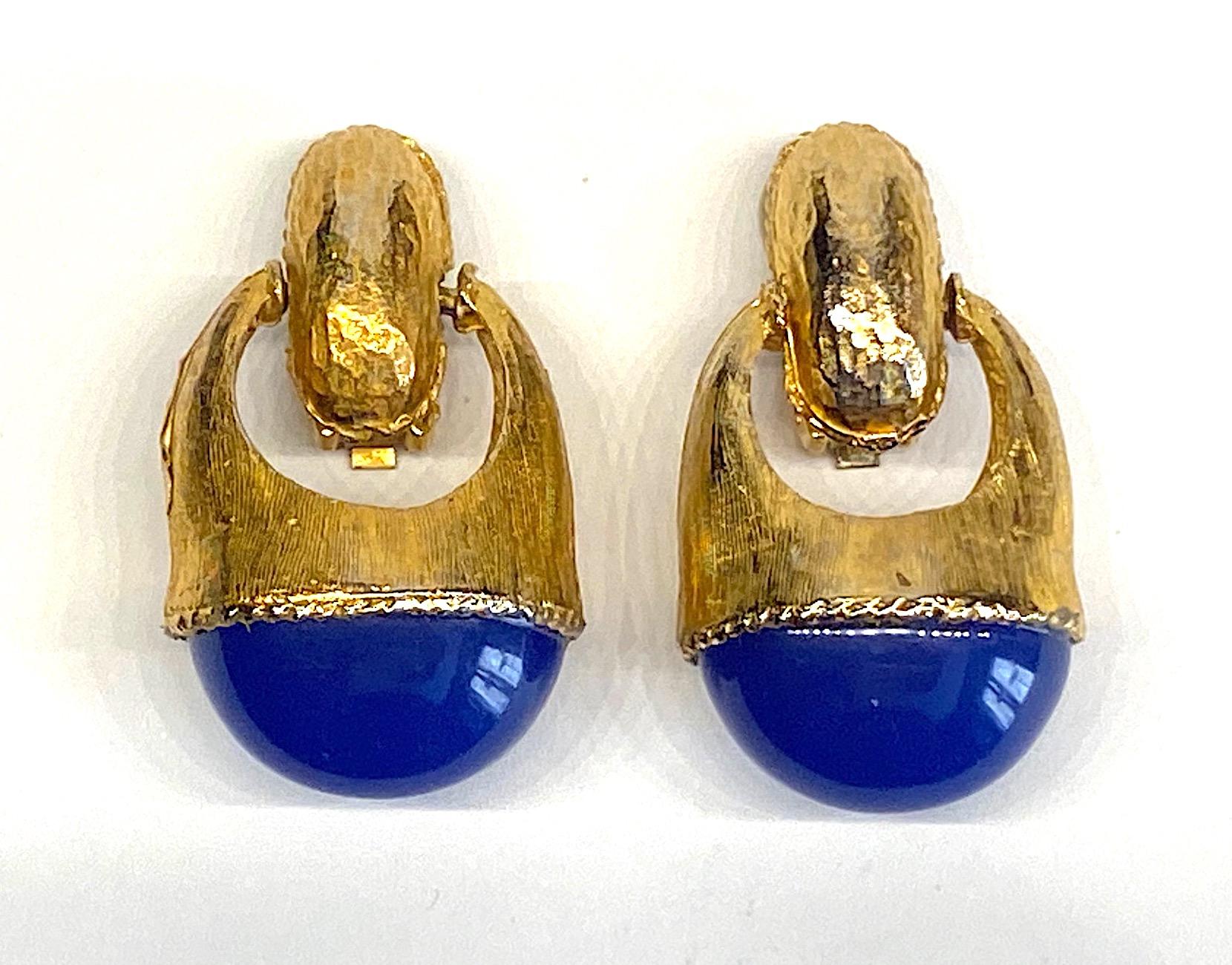 Women's 1980s Gold with Large Lapis Blue Cabochon Pendant Earrings