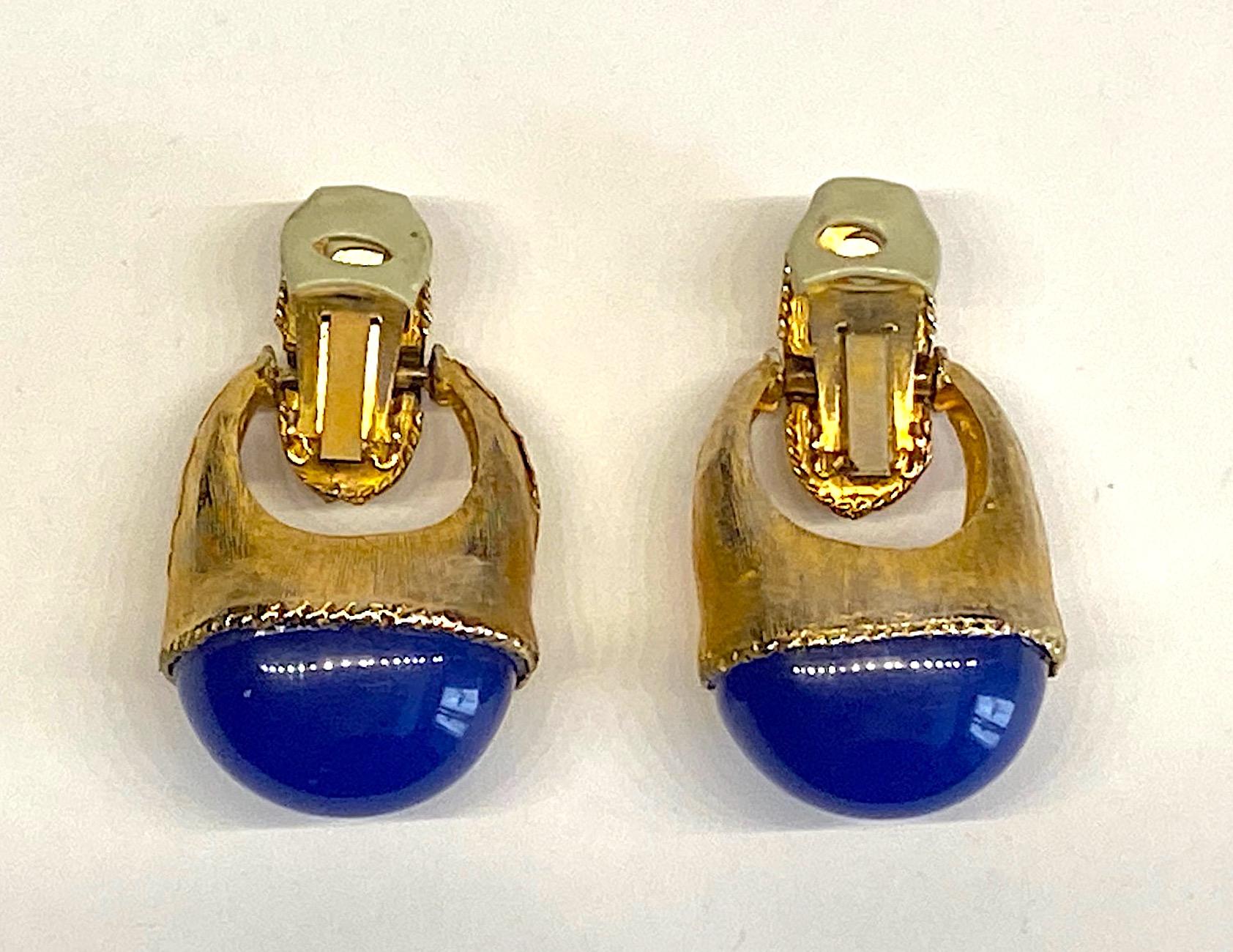 1980s Gold with Large Lapis Blue Cabochon Pendant Earrings 1