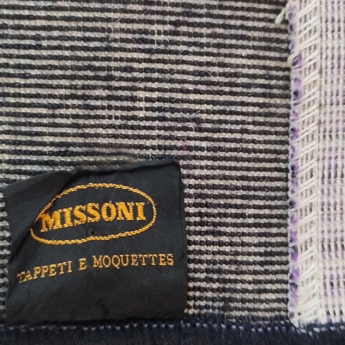 Tappeto geometrico in lana italiana degli anni '80 di Missoni per T&J Vestor in vendita 4