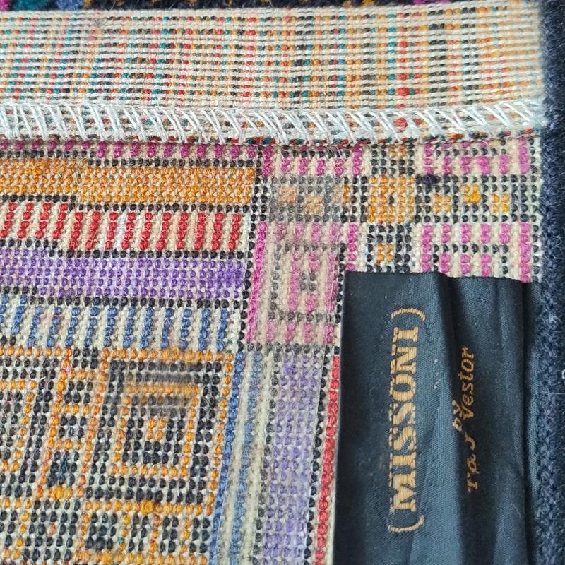 Magnifique tapis géométrique italien en laine Missoni pour T&J Vestor, années 1980 en vente 6
