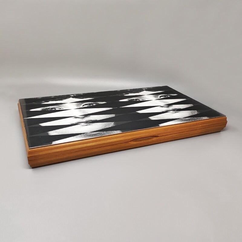 1980s Gorgeous Piero Fornasetti Backgammon in Excellent condition. Made in Italy Moderno de mediados de siglo en venta