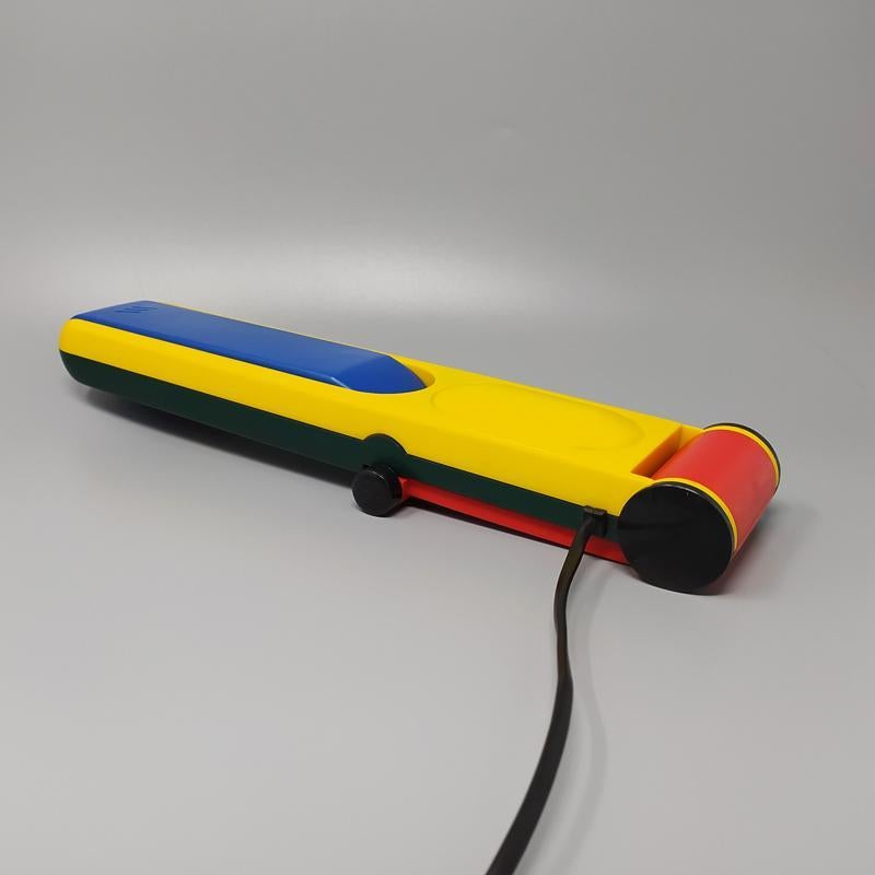 Magnifique lampe de bureau Benetton des années 1980, fabriquée en Italie en vente 2