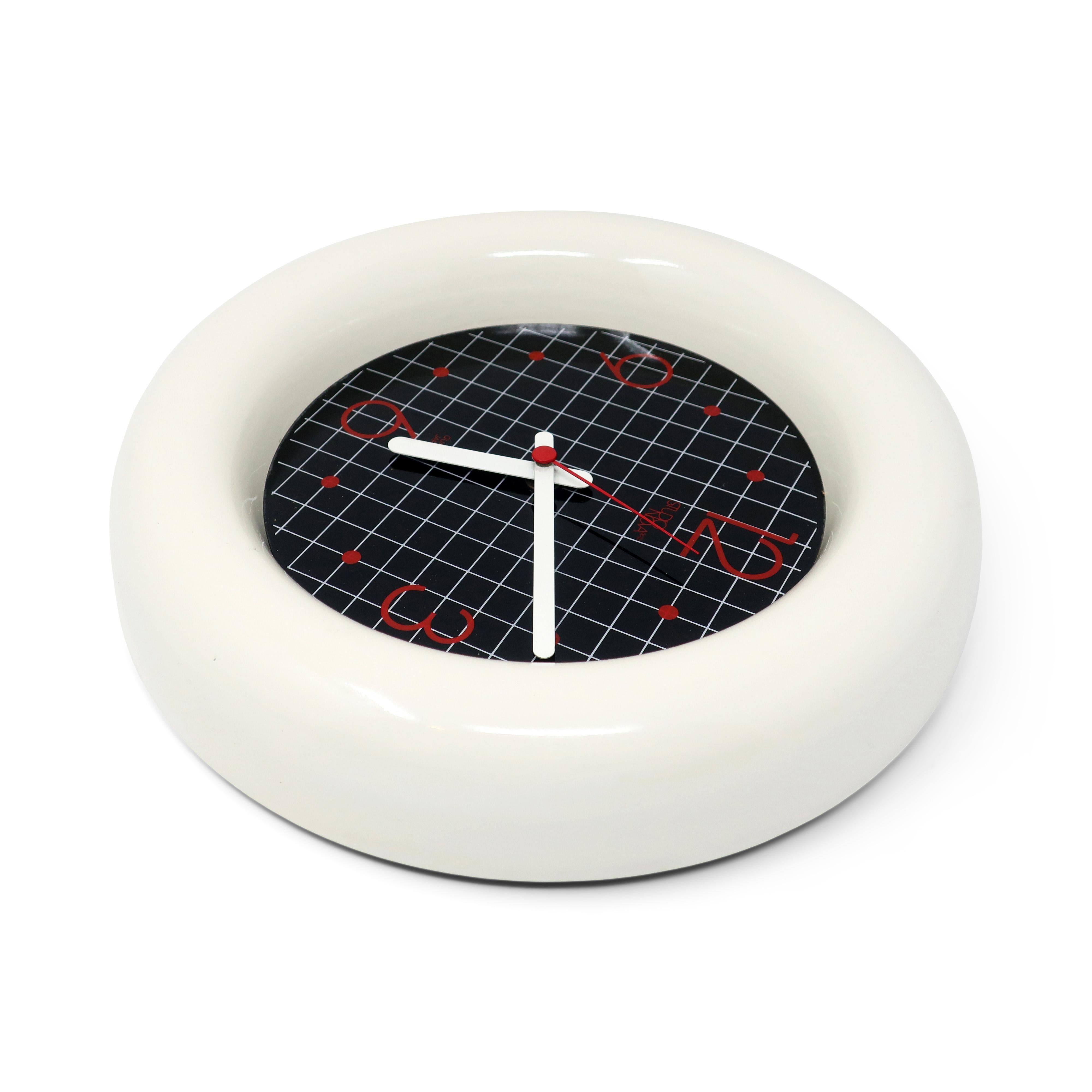 1980s Graphic Ceramic Wall Clock by Studio Nova Japan In Good Condition In Brooklyn, NY