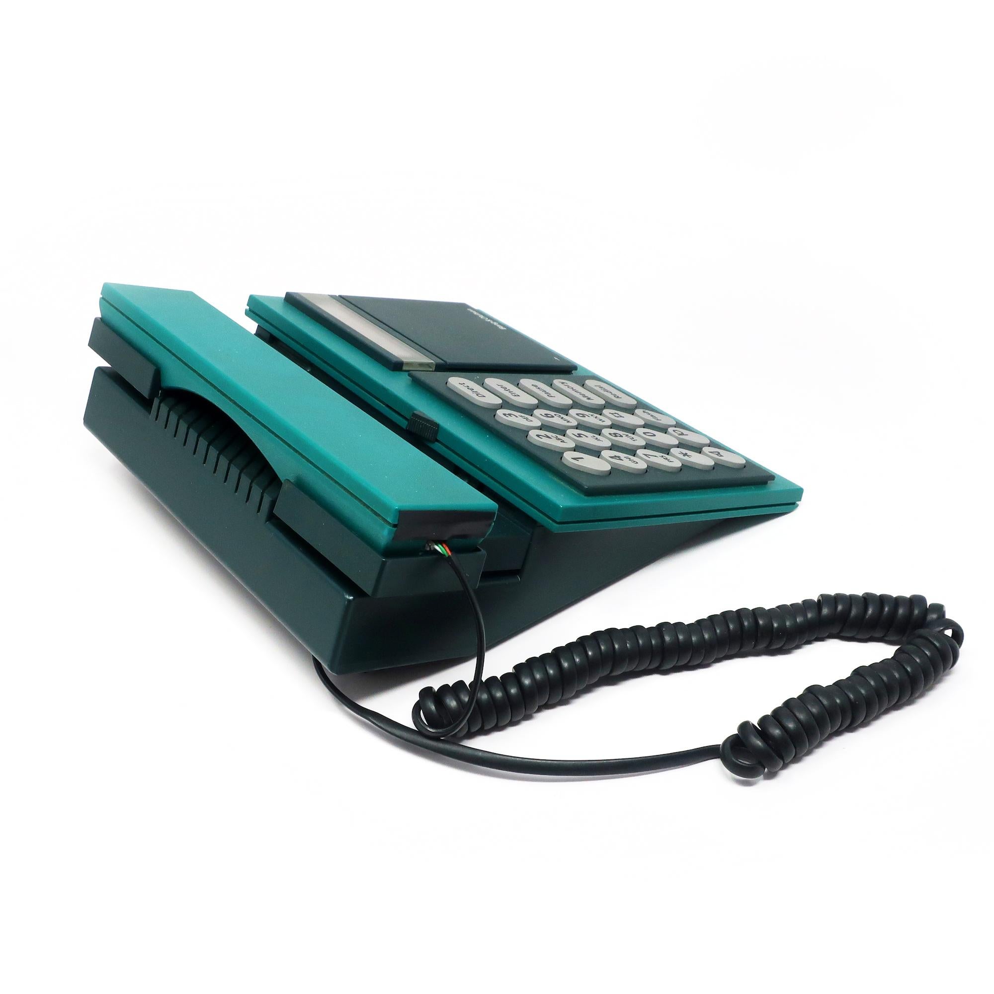 Post-Modern 1980s Green Bang & Olufsen Beocom 2000 Phone For Sale