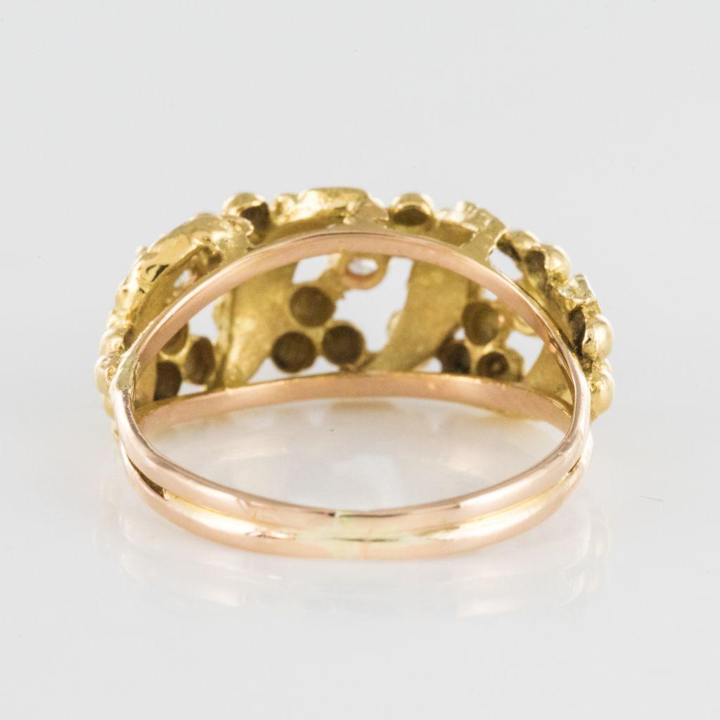 1980s Green Enamel Diamond 18 Karat Yellow Gold Ring For Sale 4