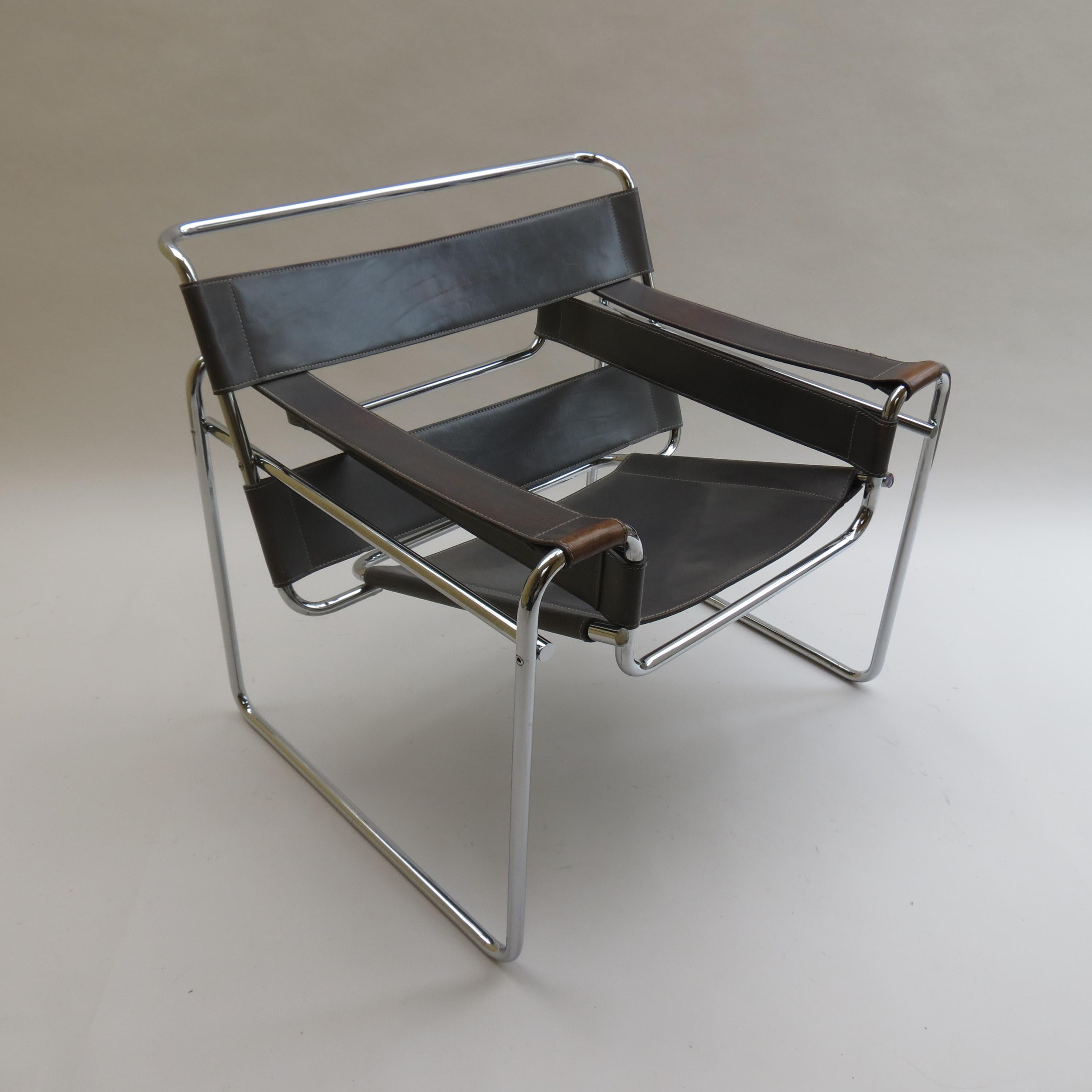 20th Century 1980s Grey Bauhaus Wassily Chair by Marcel Breuer for Knoll 2 Available B