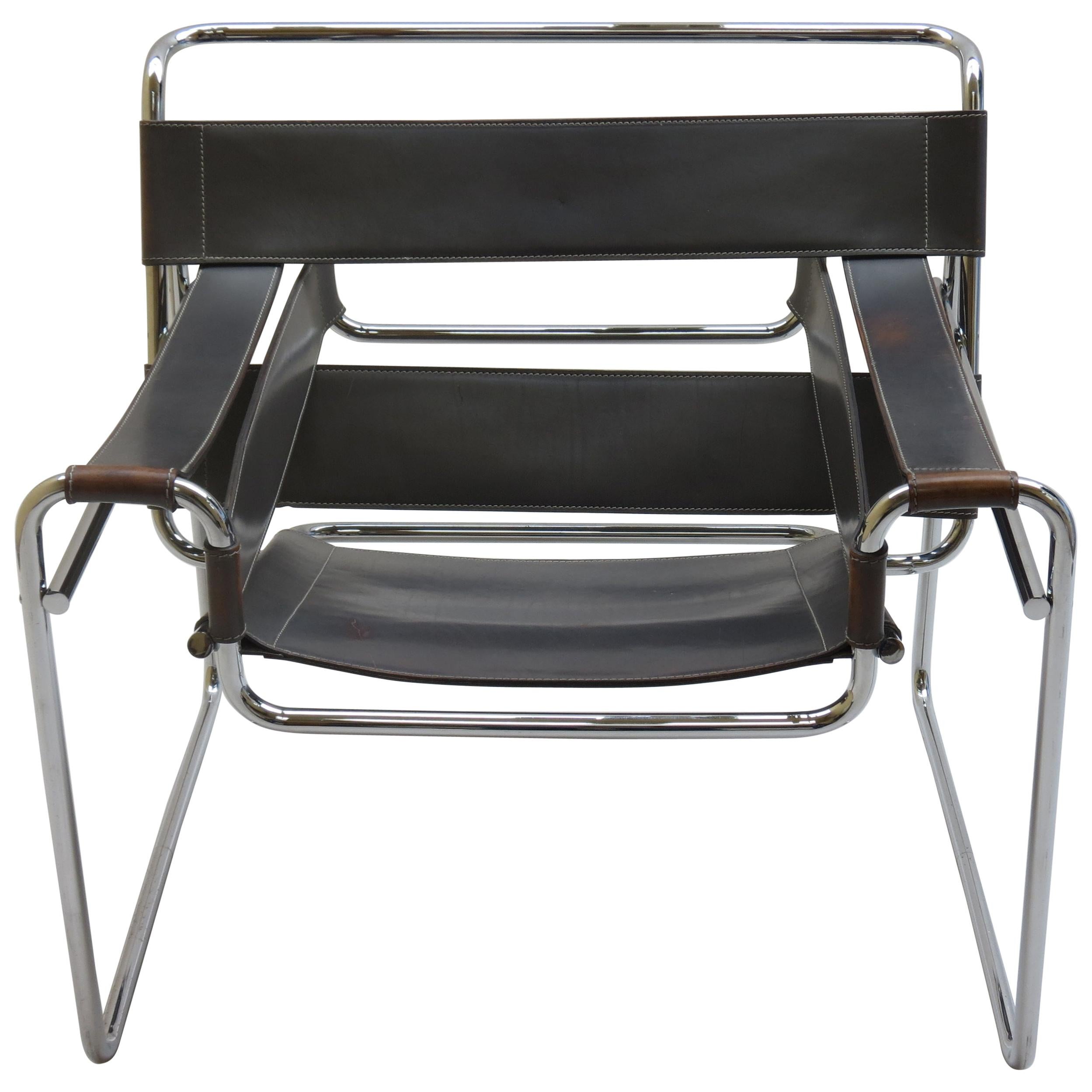 1980s Grey Wassily Chair by Marcel Breuer for Knoll 2 Available A