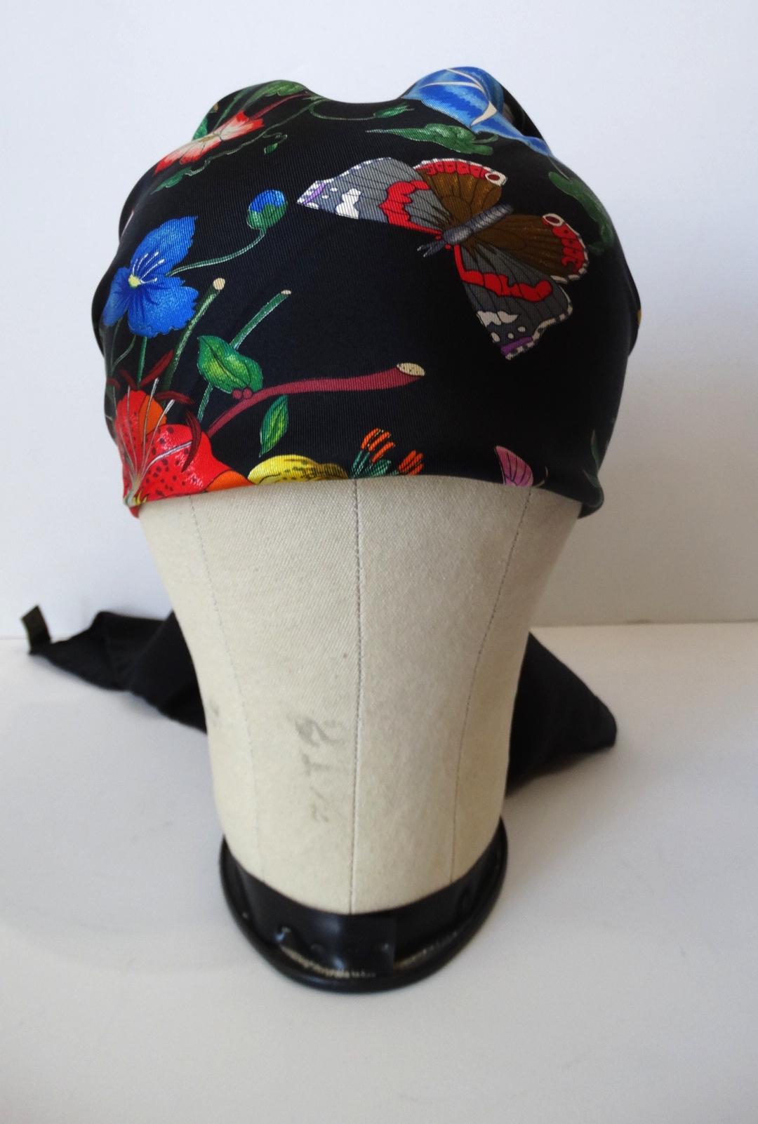 1980s Gucci Black Flora Printed Silk Scarf 4