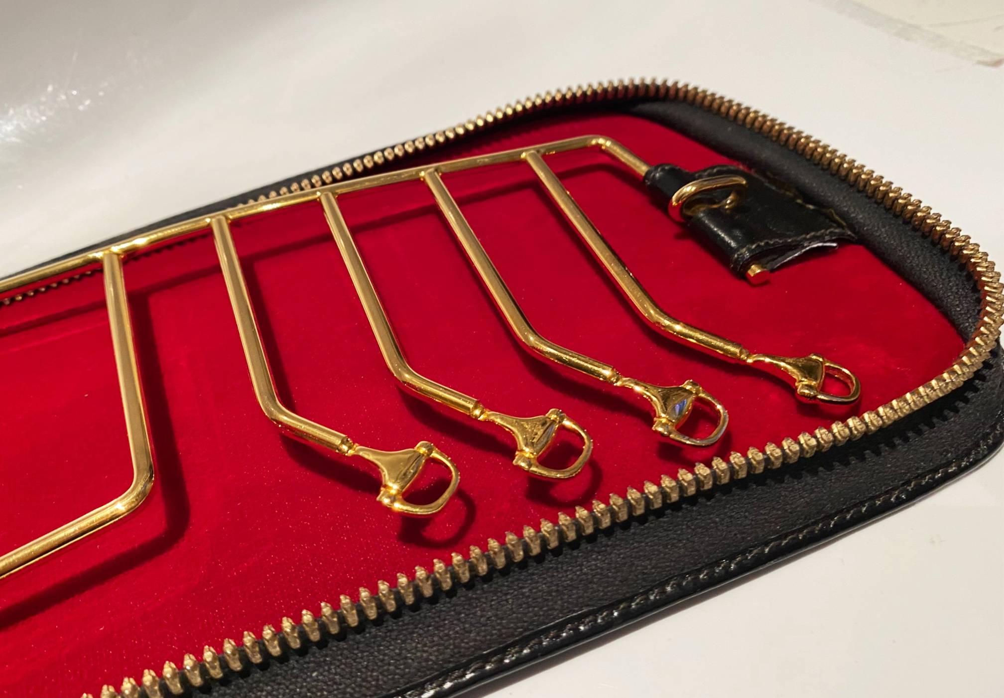 1980s Gucci Black Leather Tie Holder Travel Case  2