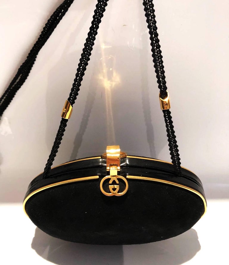 1980s Gucci Black Suede Shell Shaped Evening Box Bag  2