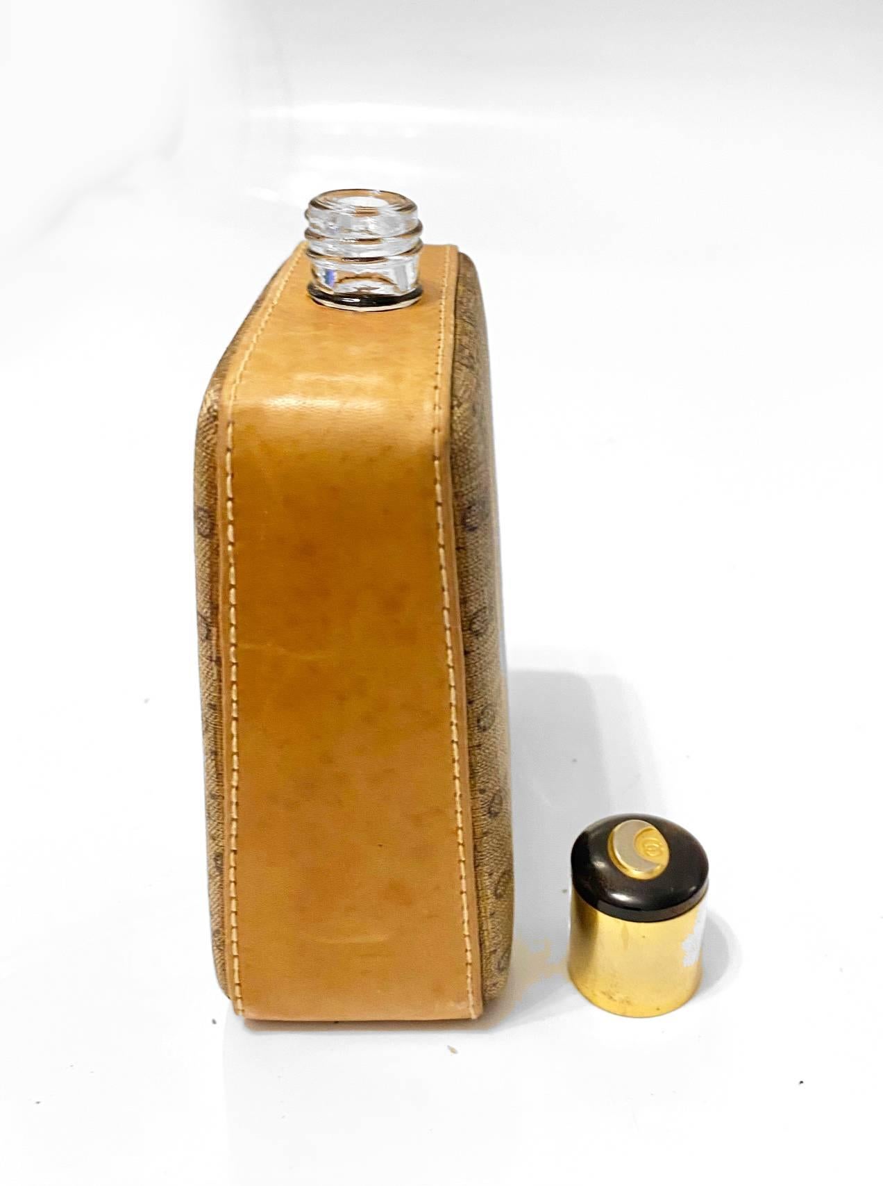 1980s Gucci Brown GG Monogram Leather Flask 4