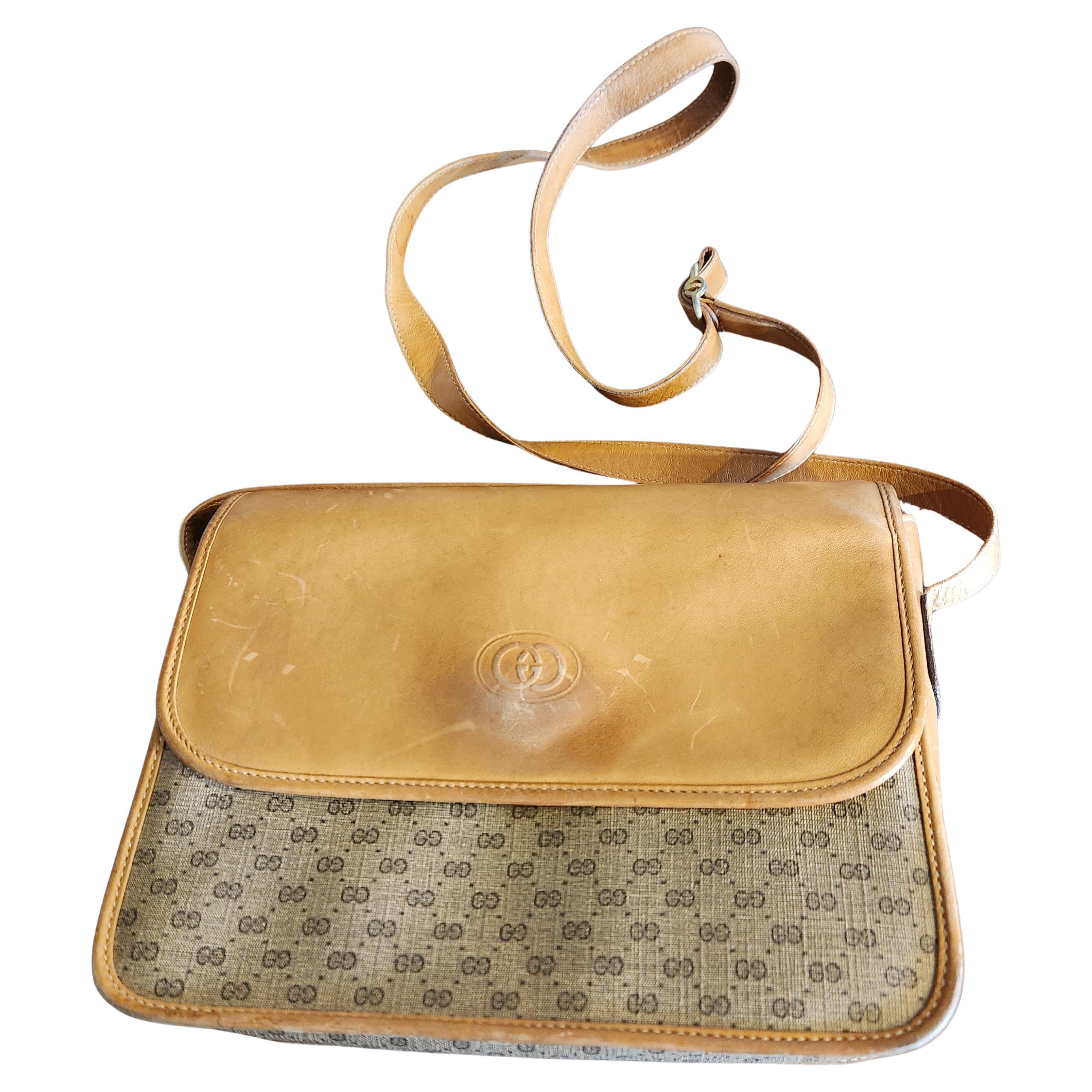 20th Century 1980s Gucci GG Tan Leather Crossbody Shoulder Bag For Sale