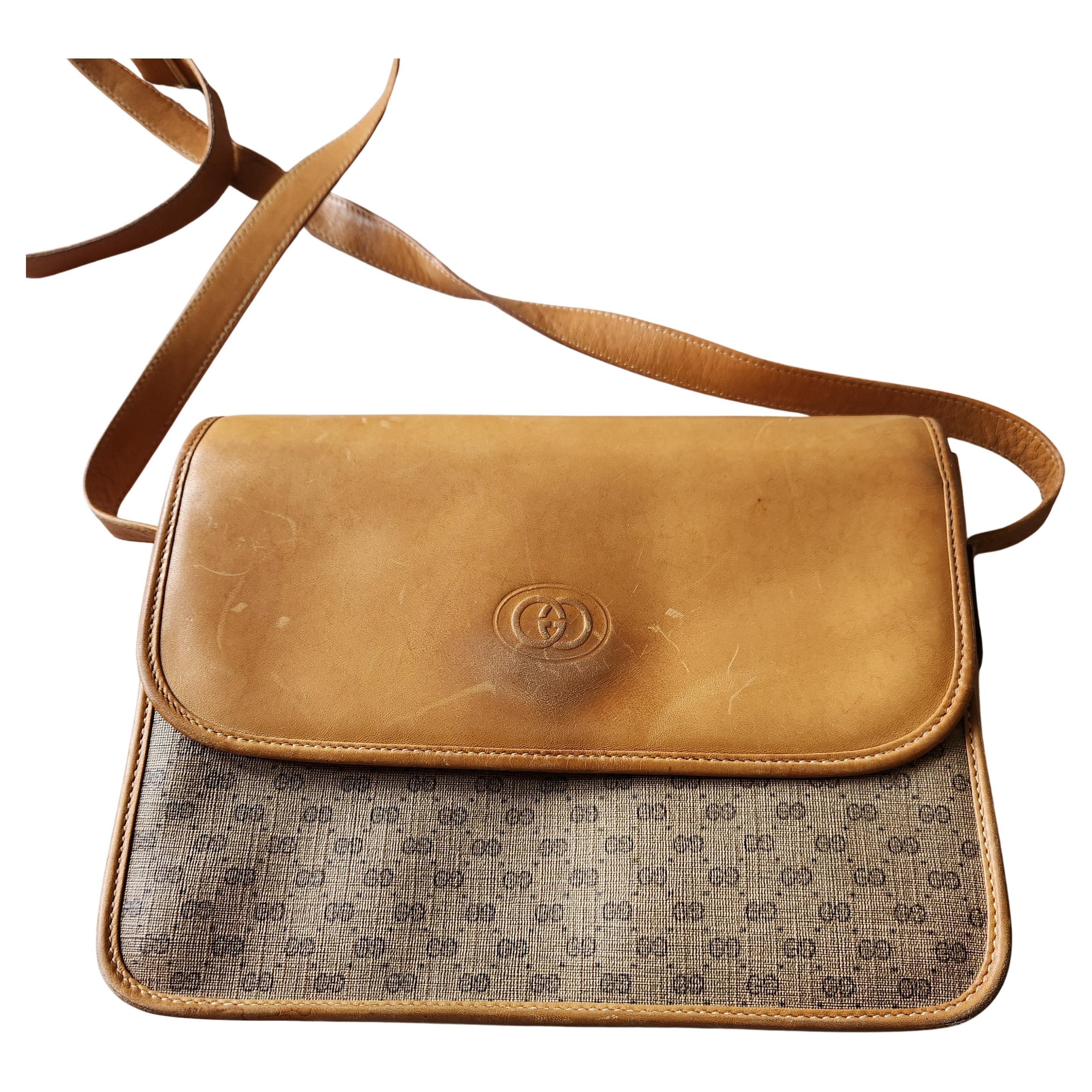 1980s Gucci GG Tan Leather Crossbody Shoulder Bag
